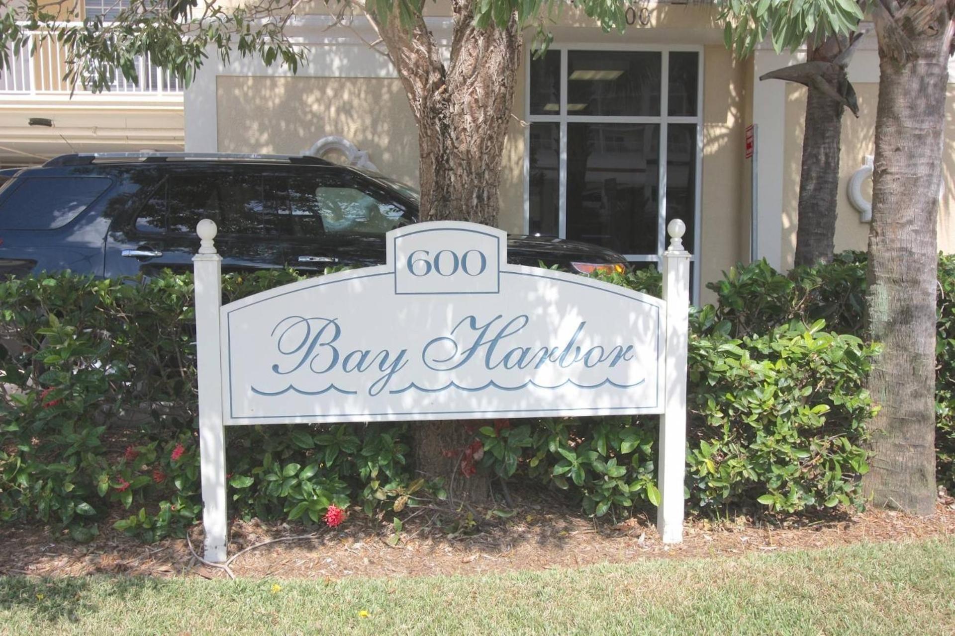 404 Bay Harbor