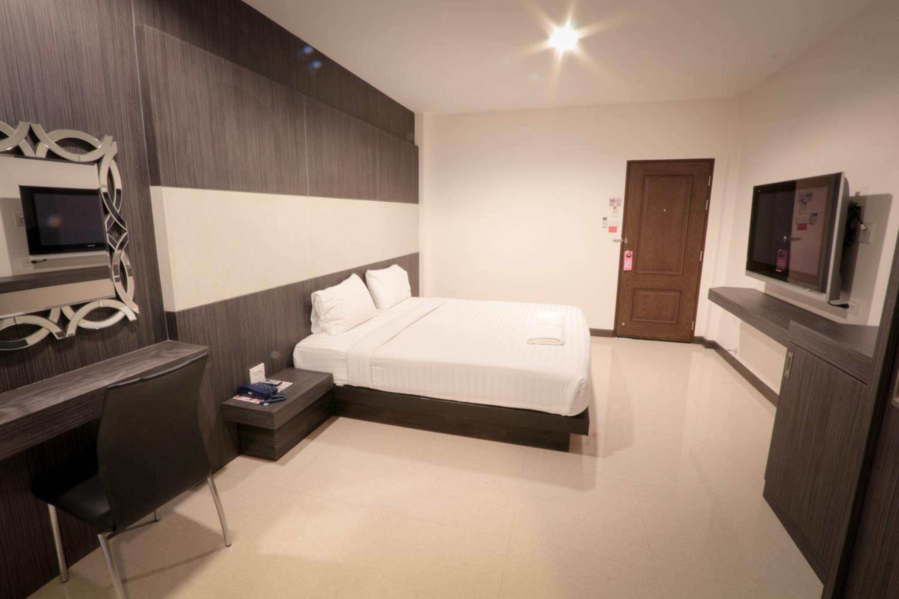 Fortune Surin Hotel