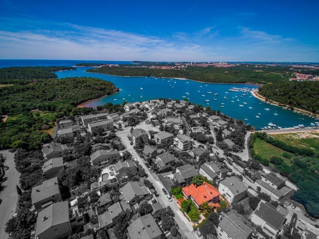 Beautiful-Banjole-Beachside-Apartment-A1-150m-from-the-beach view 3