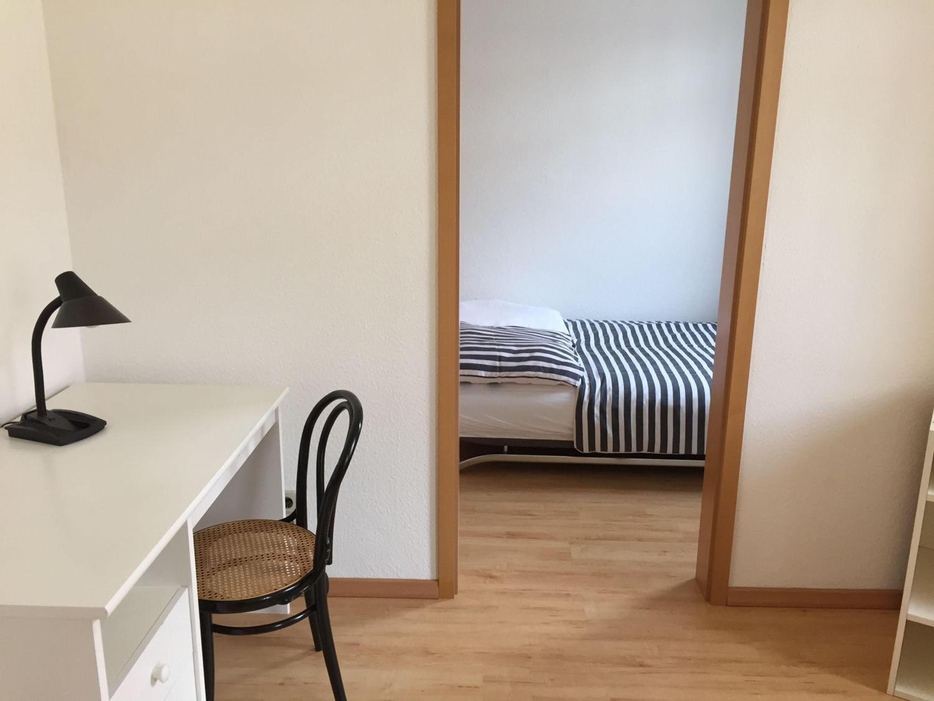 Kleine-Mietidee en Markranstädt — hotel room