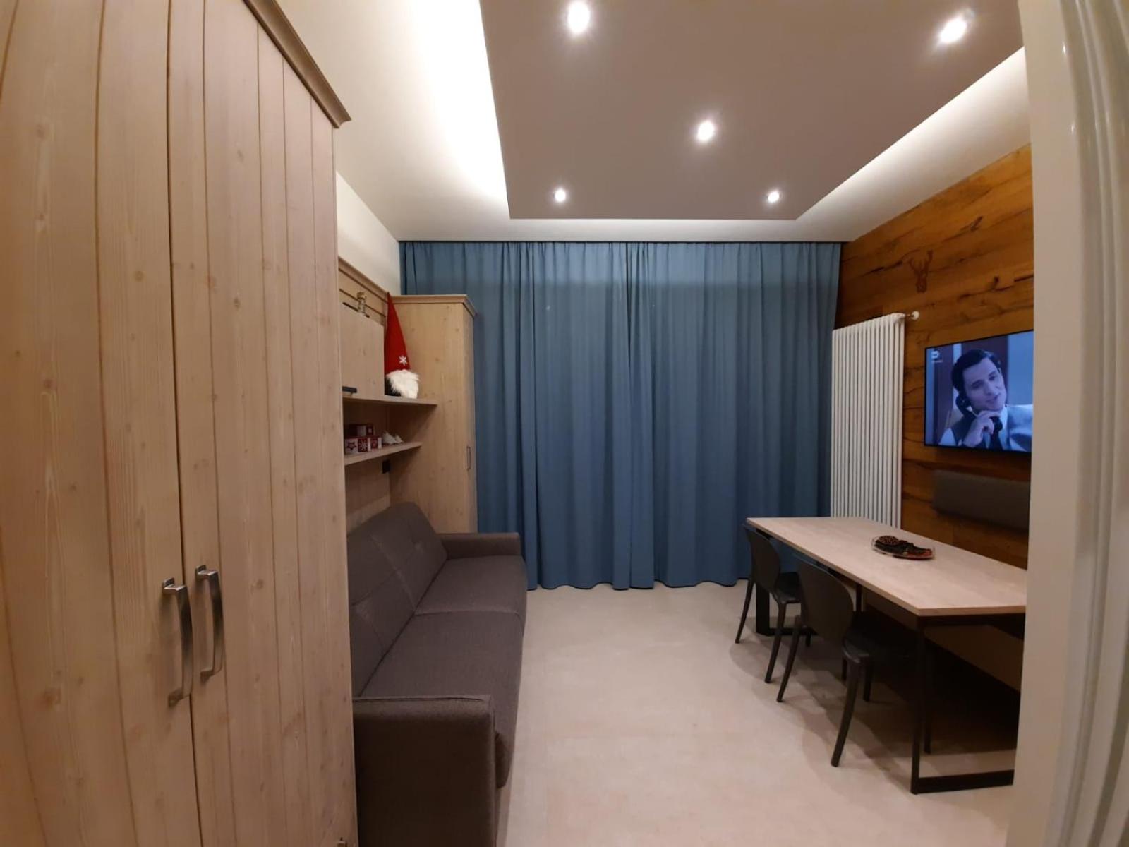 BMP APARTMENT SPINALE Campiglio centro, GARAGE view 3