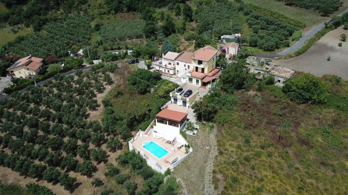 Villa vista mare con piscina photo 4