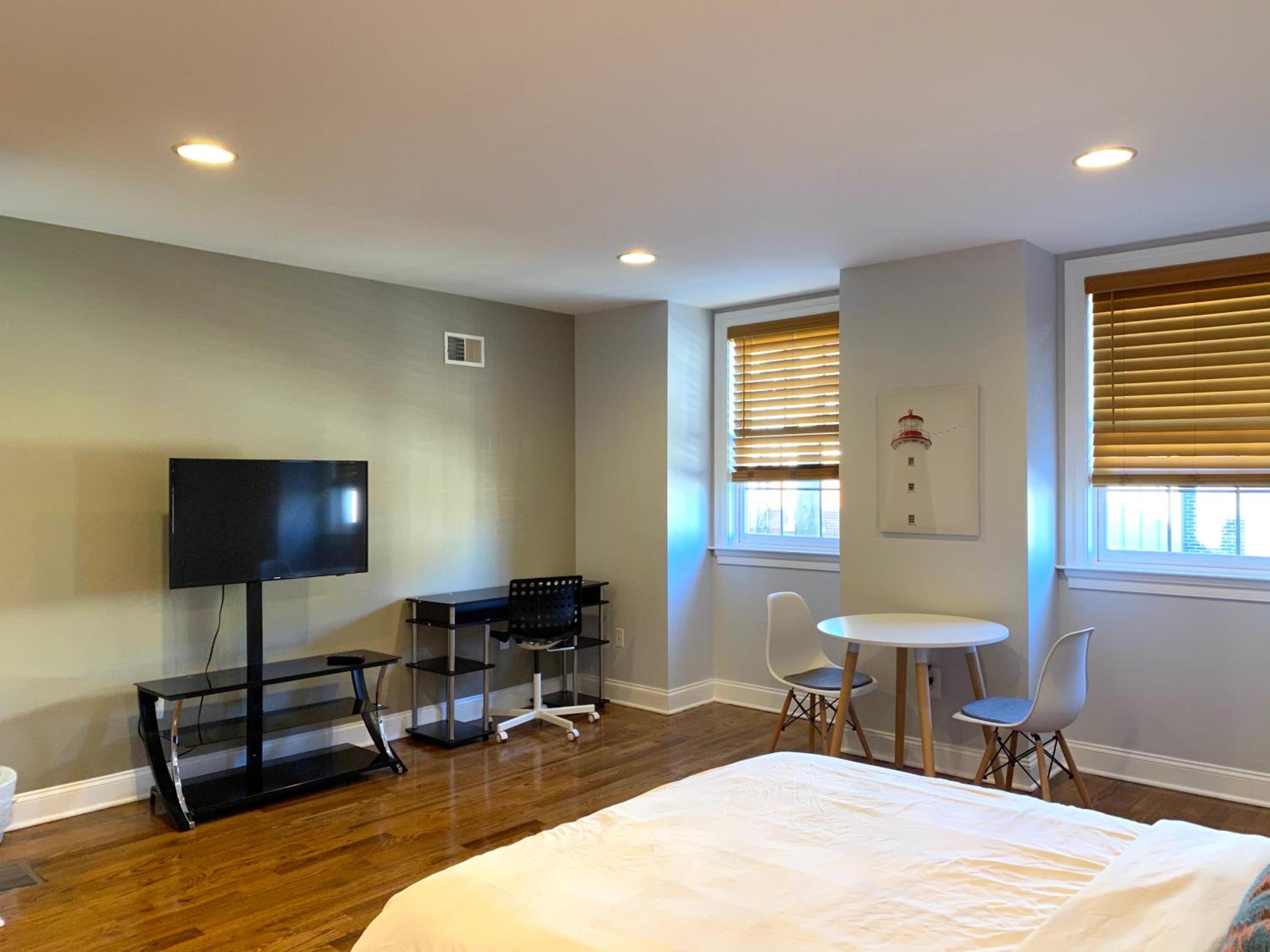 AF Stays - Philadelphia 1210 Mt Vernon St view 2