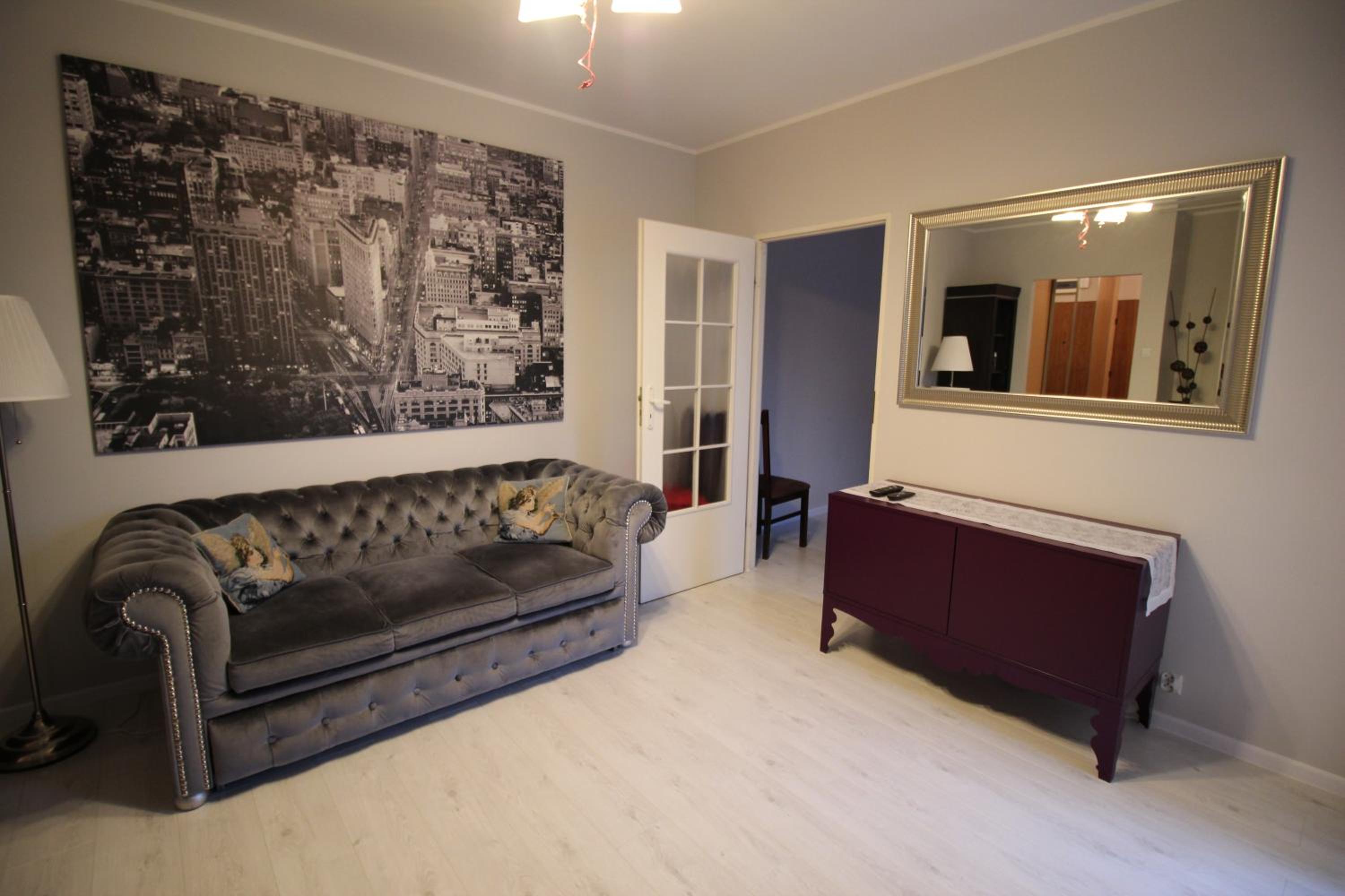 Apartament Podróże Małe i Duże view 5