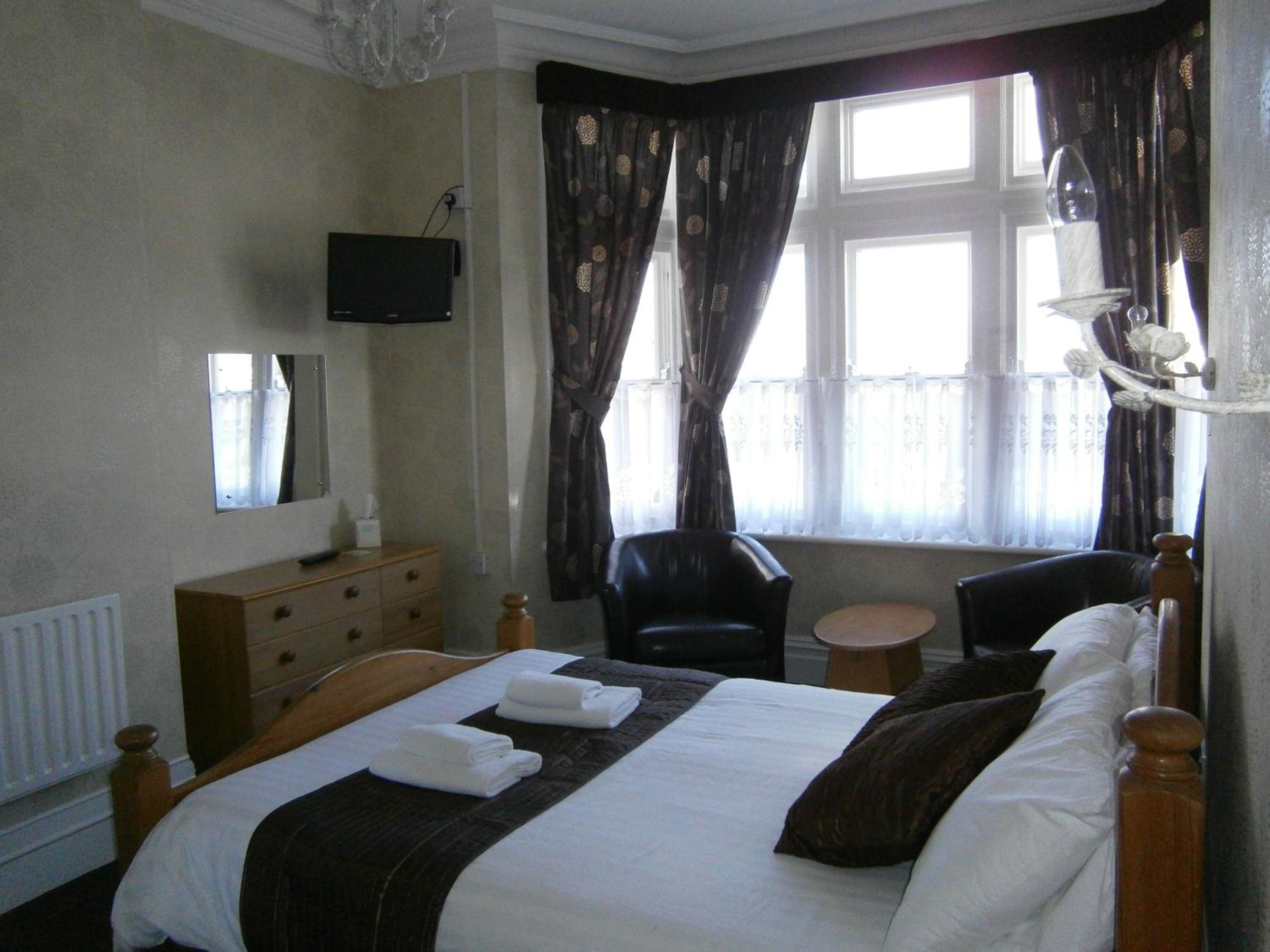 Woodthorpe Hotel
