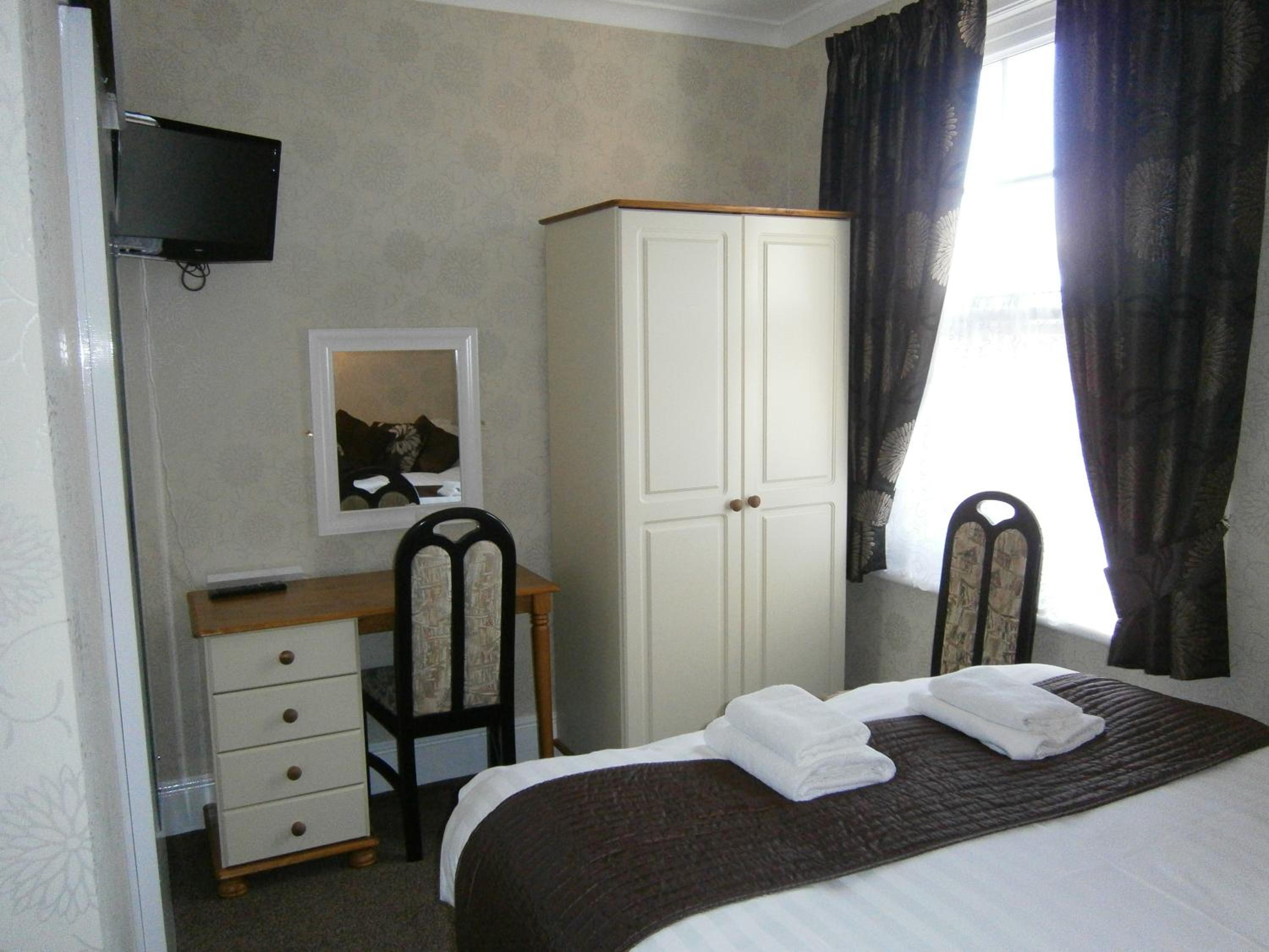 Woodthorpe Hotel