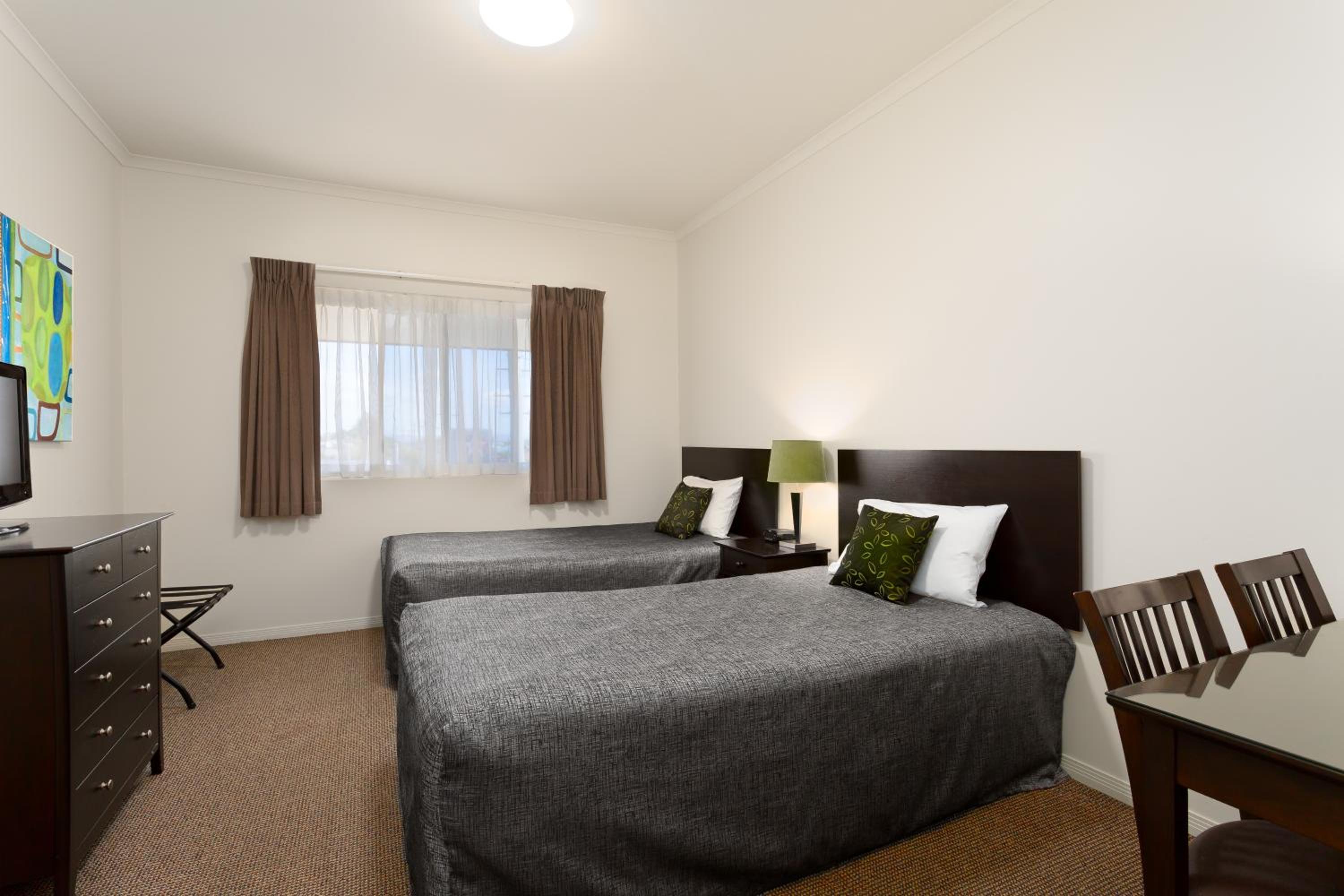 Redcliffe Motor Inn view 4