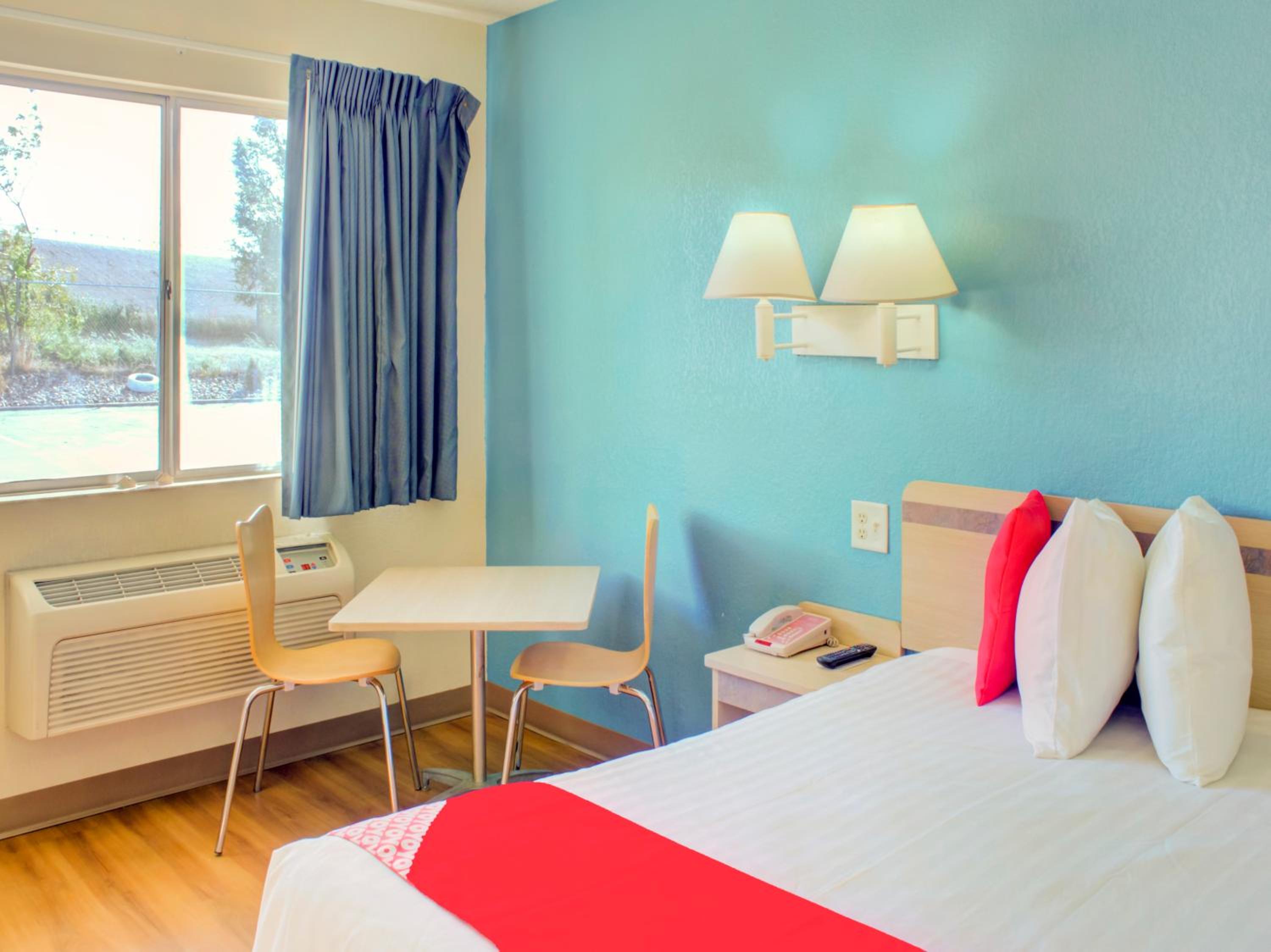 Travelodge by Wyndham Miles City