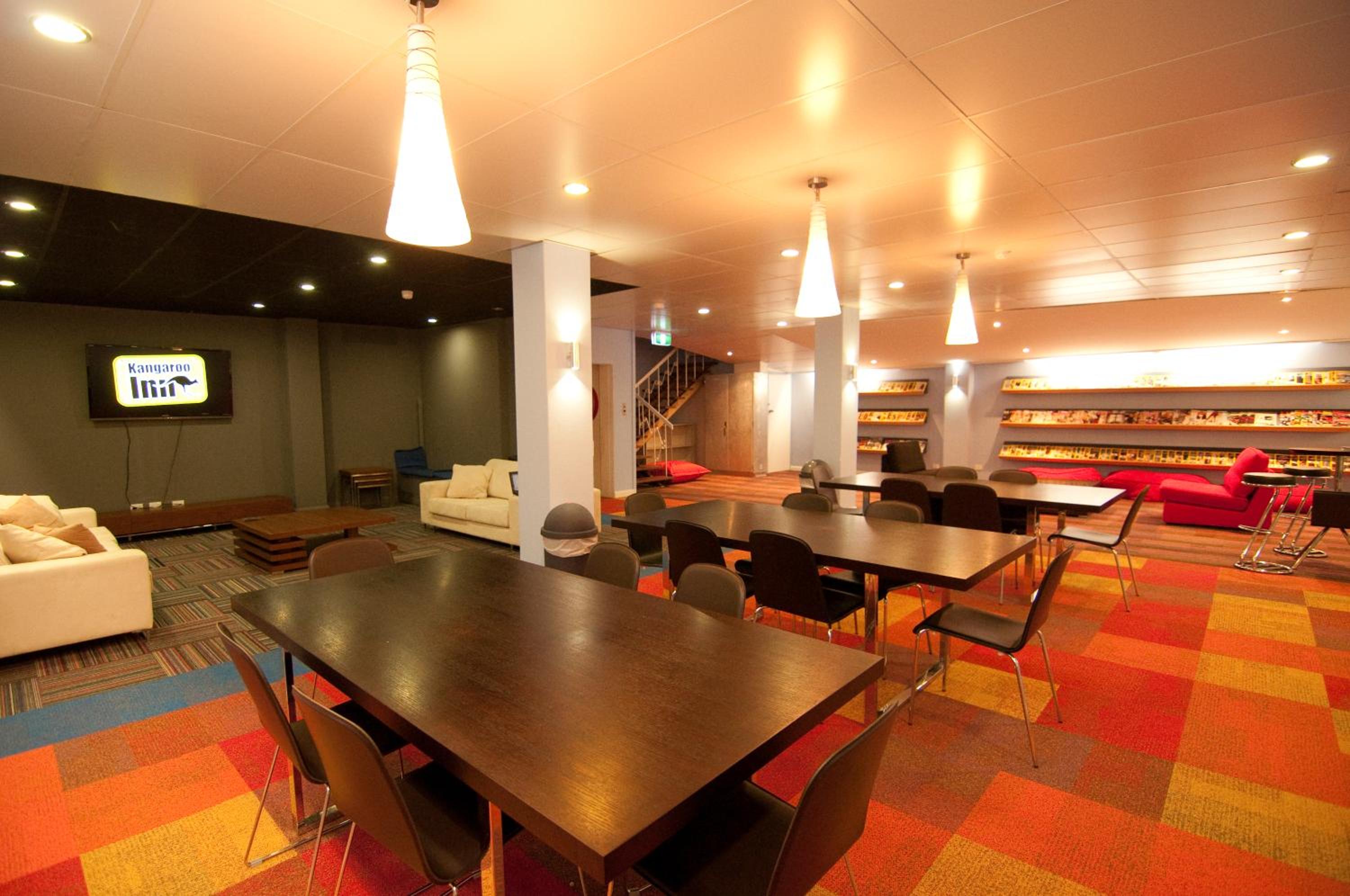 lounge