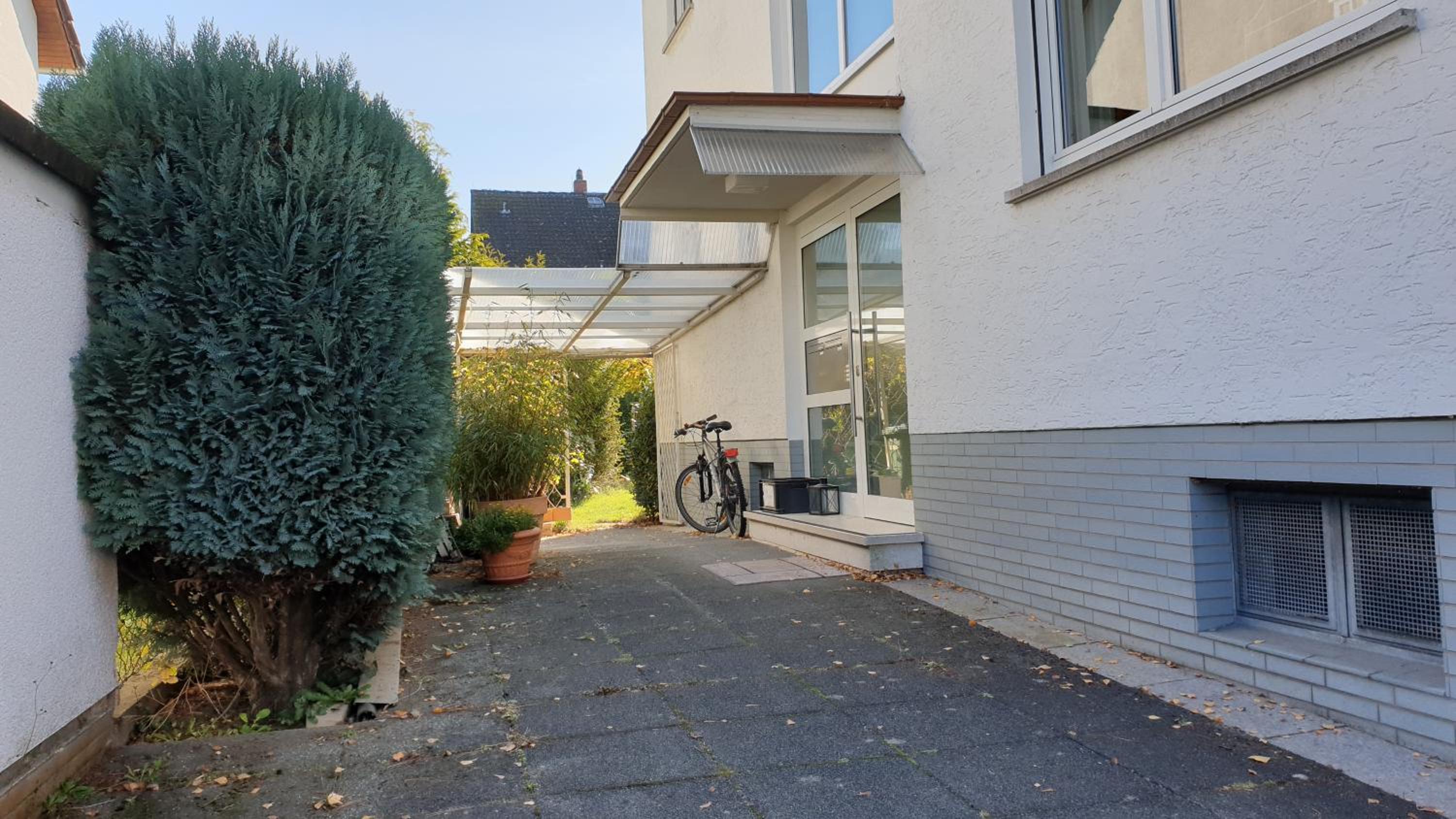 Großzügige, helle Ferienwohnung mit Gartennutzung
