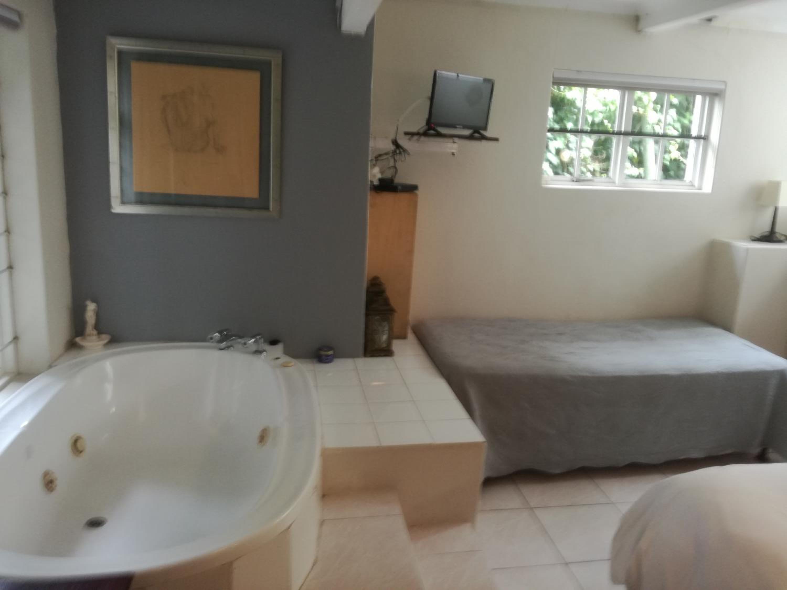 Valley Guest House