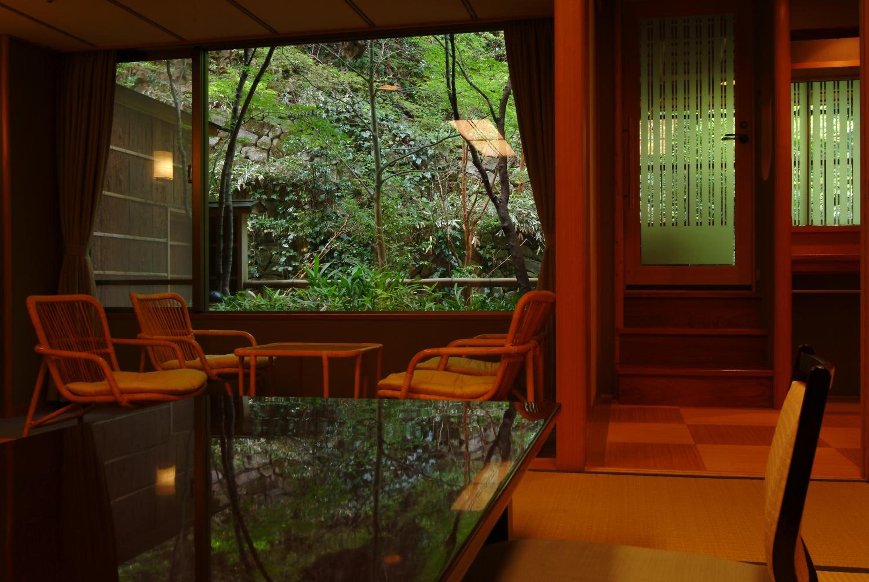 Kinosaki Onsen Nishimuraya Hotel Shogetsutei