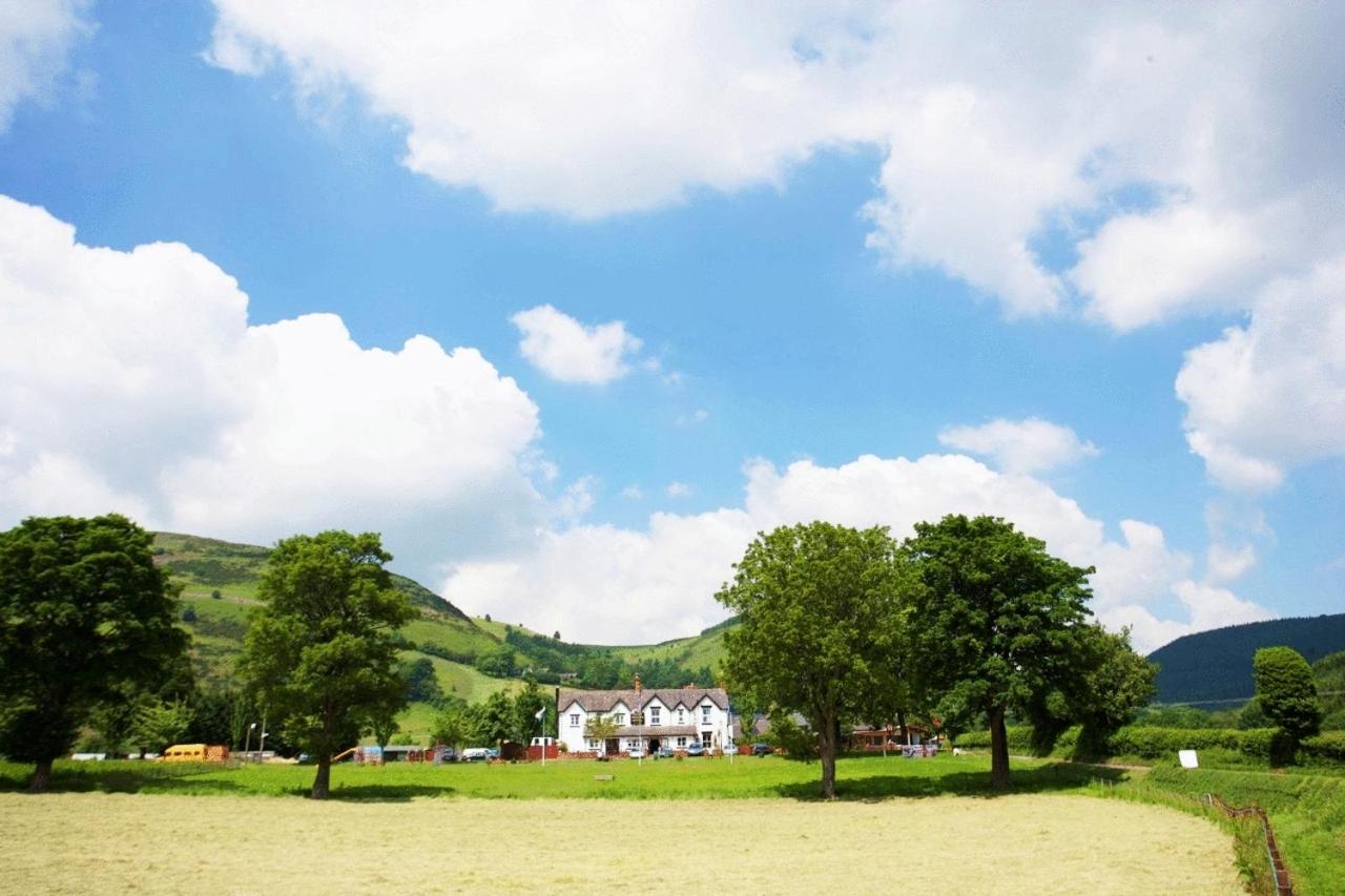 Llangollen Vacations - Abbey Grange Hotel - Property Image 3