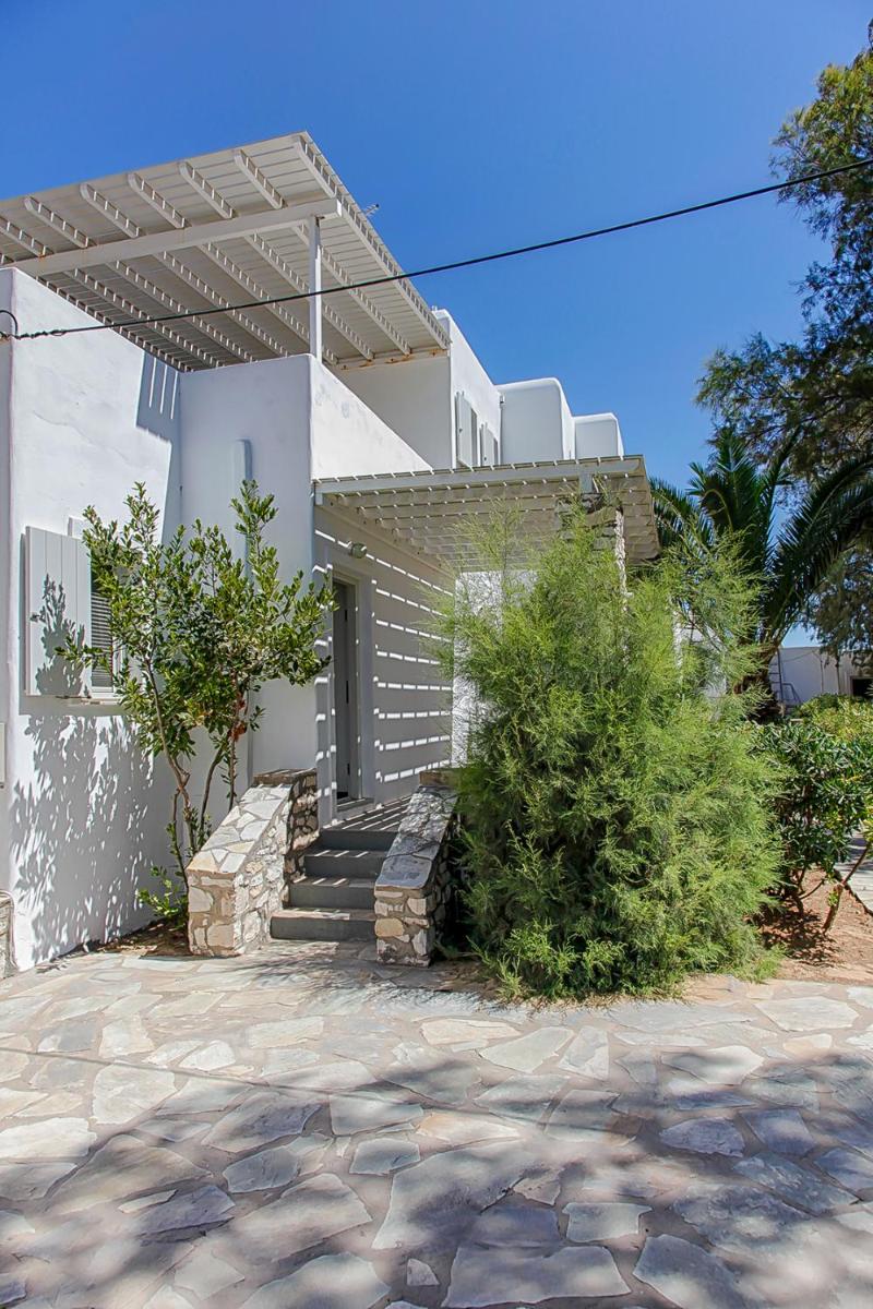 Mika Bungalows