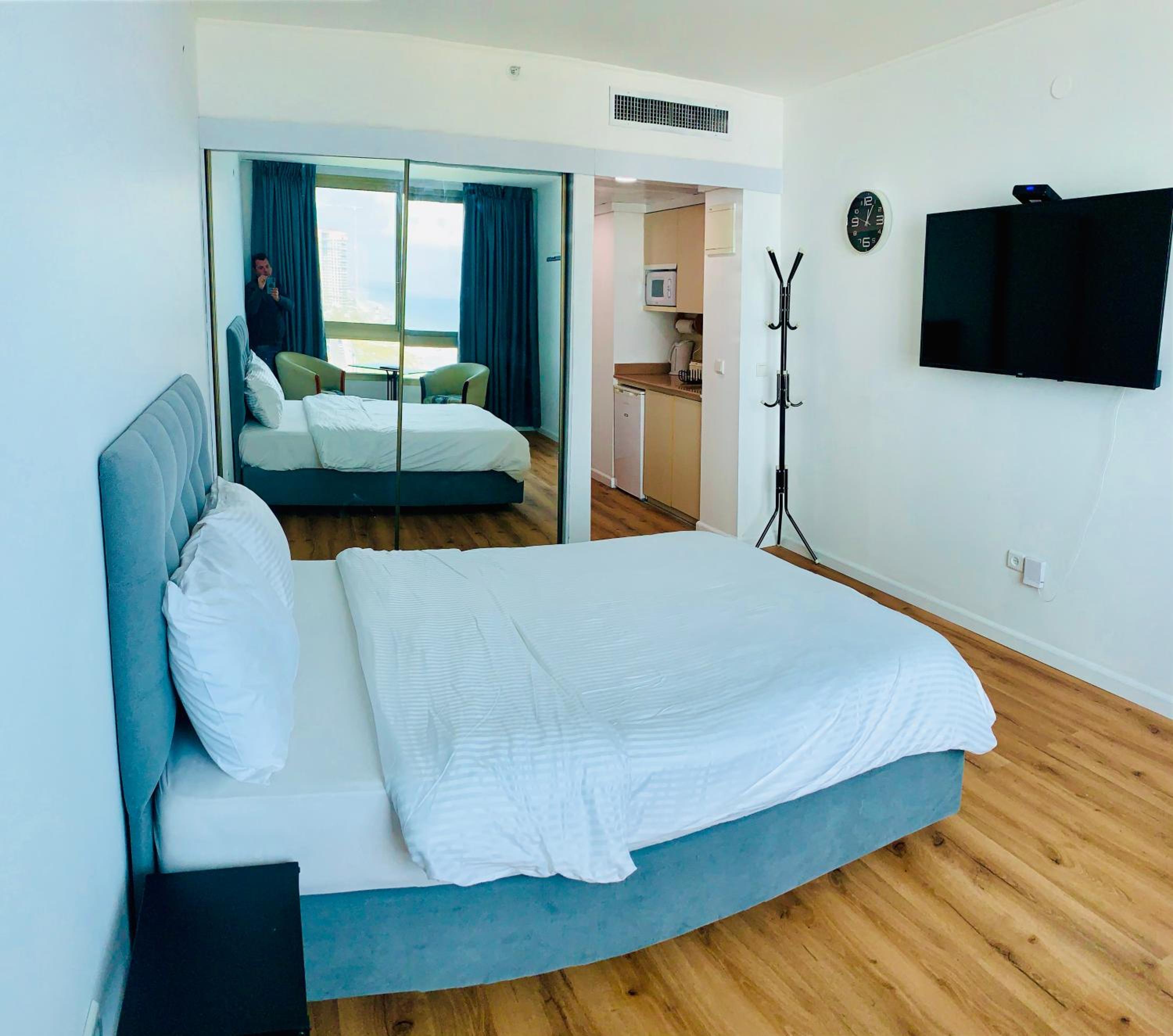 Sea Breeze Apartments