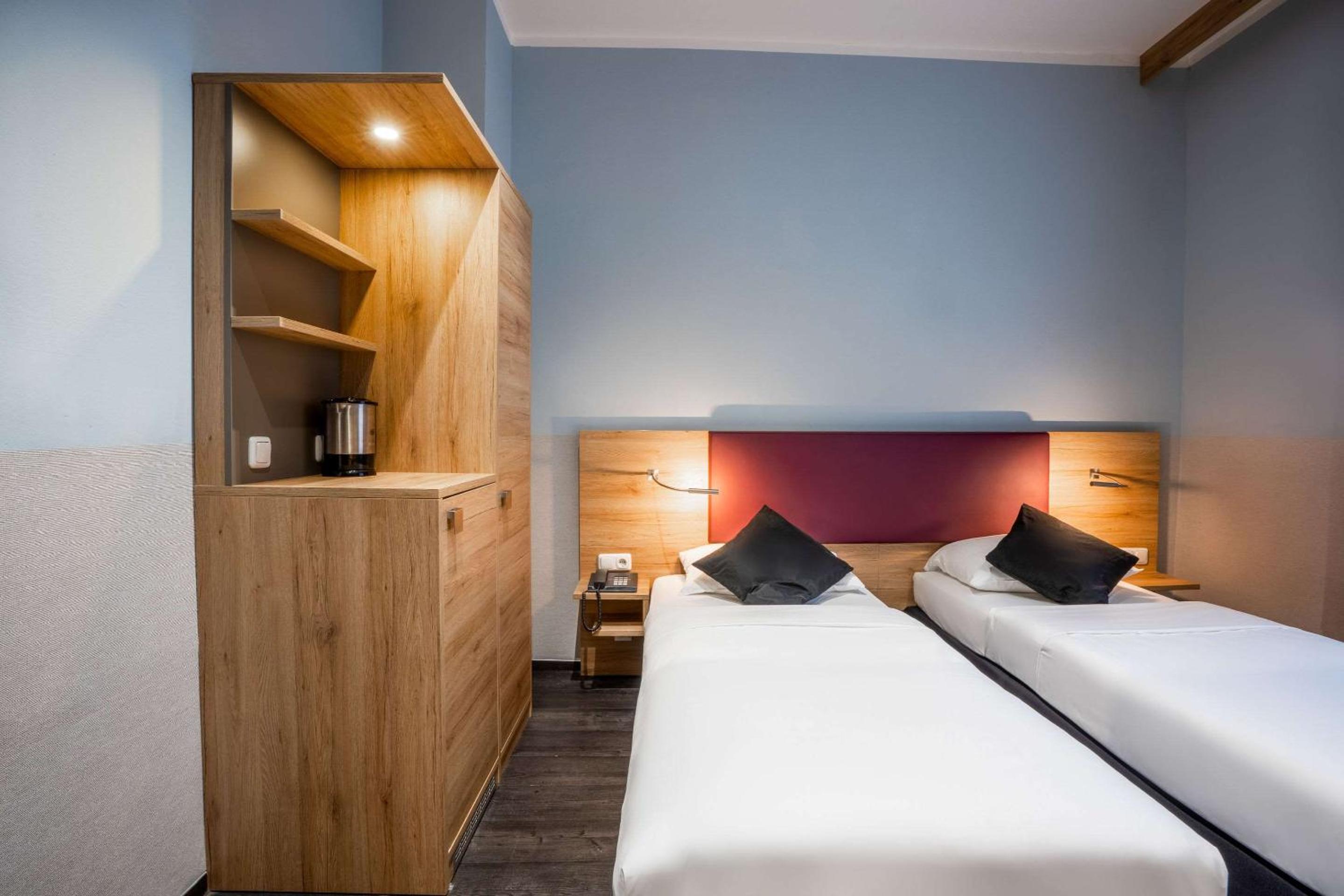 Comfort Hotel Frankfurt Central Station - Property Image 11