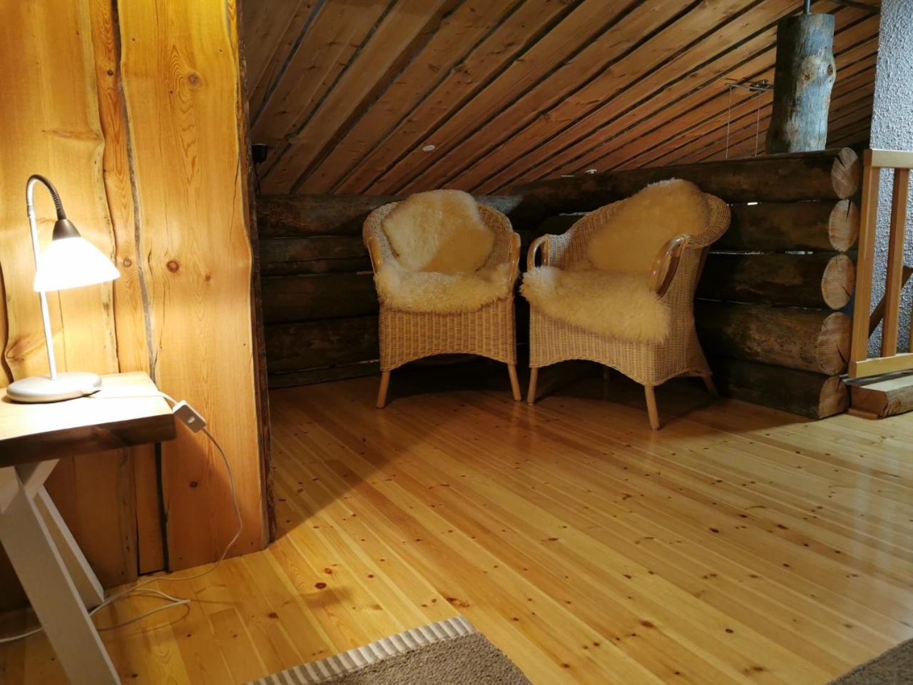 Photo 32