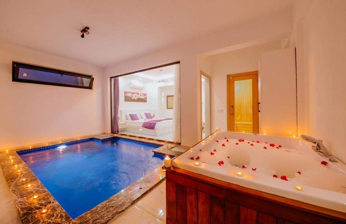 Tar - 2 Bedroom Holiday Villa in Kalkan view 2