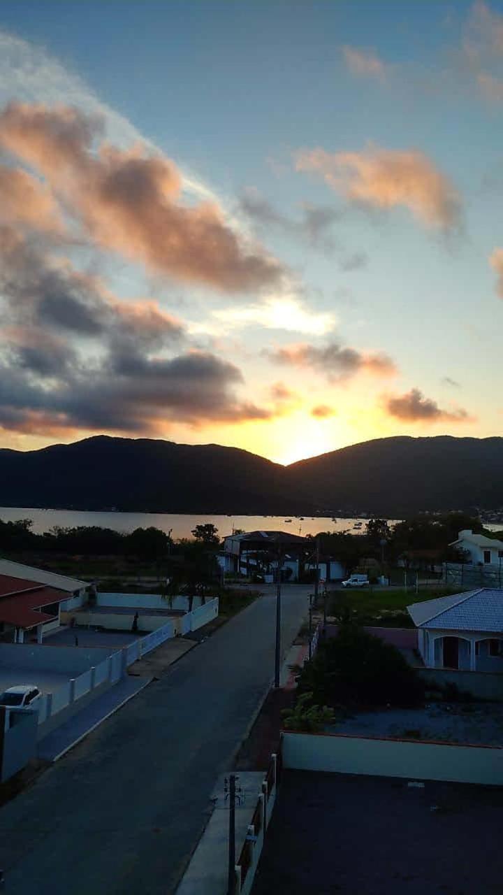 Lindo e aconchegante apartamento a poucos mts da Praia Grande - Governador Celso Ramos