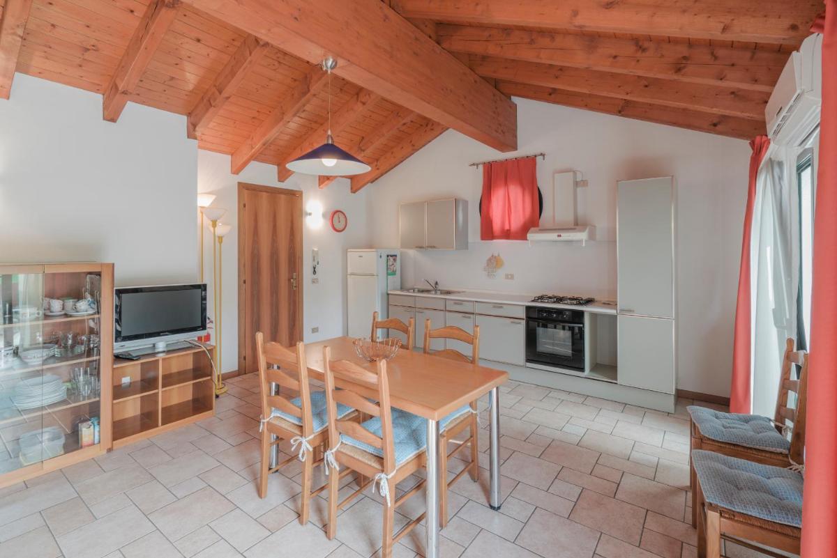 Sirmione Vacations - Villa Natalina - a 100 metri dalle Terme Virgilio - Property Image 24