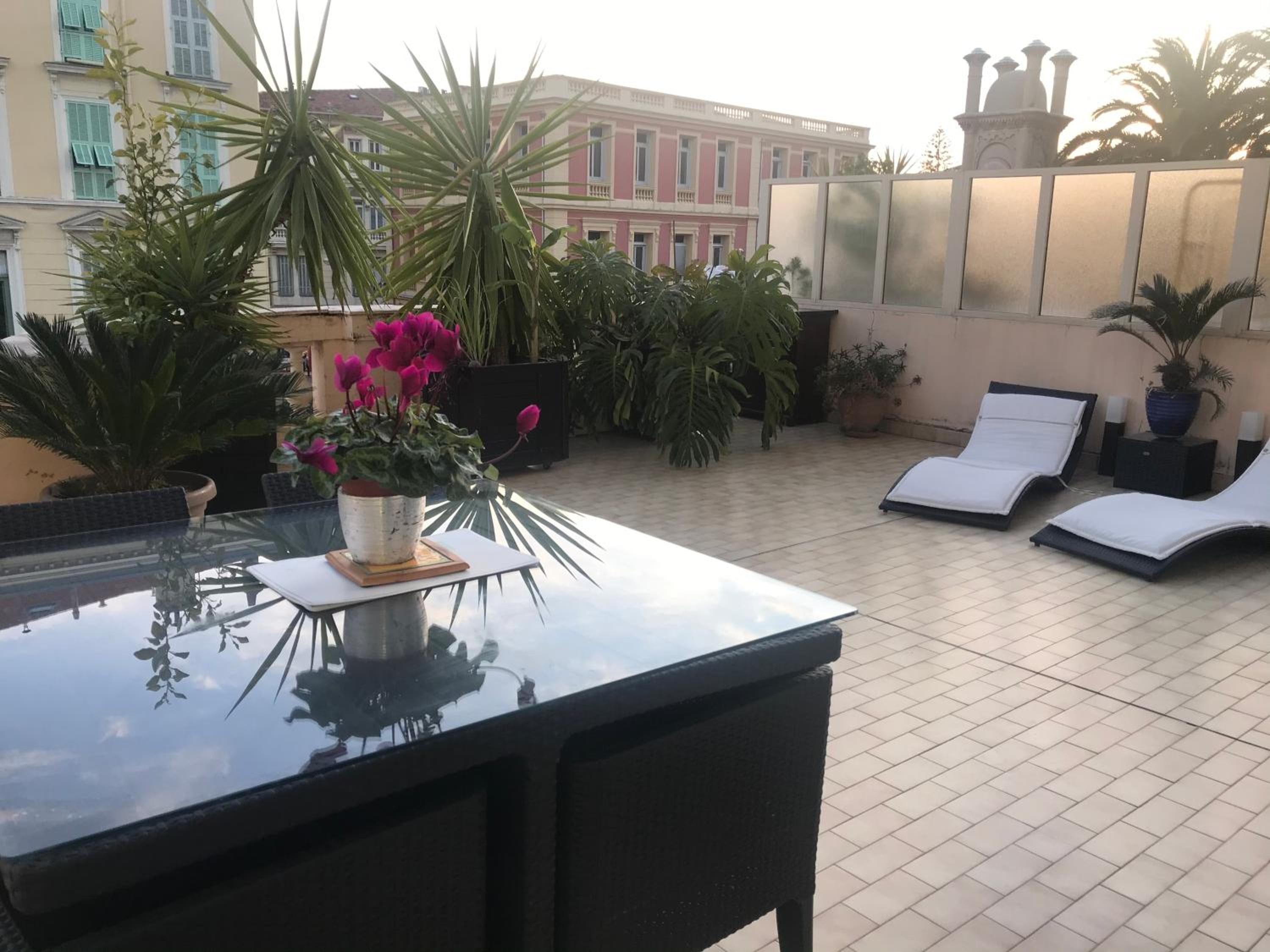 Appartement Terrasse dans Palace Centre ville
