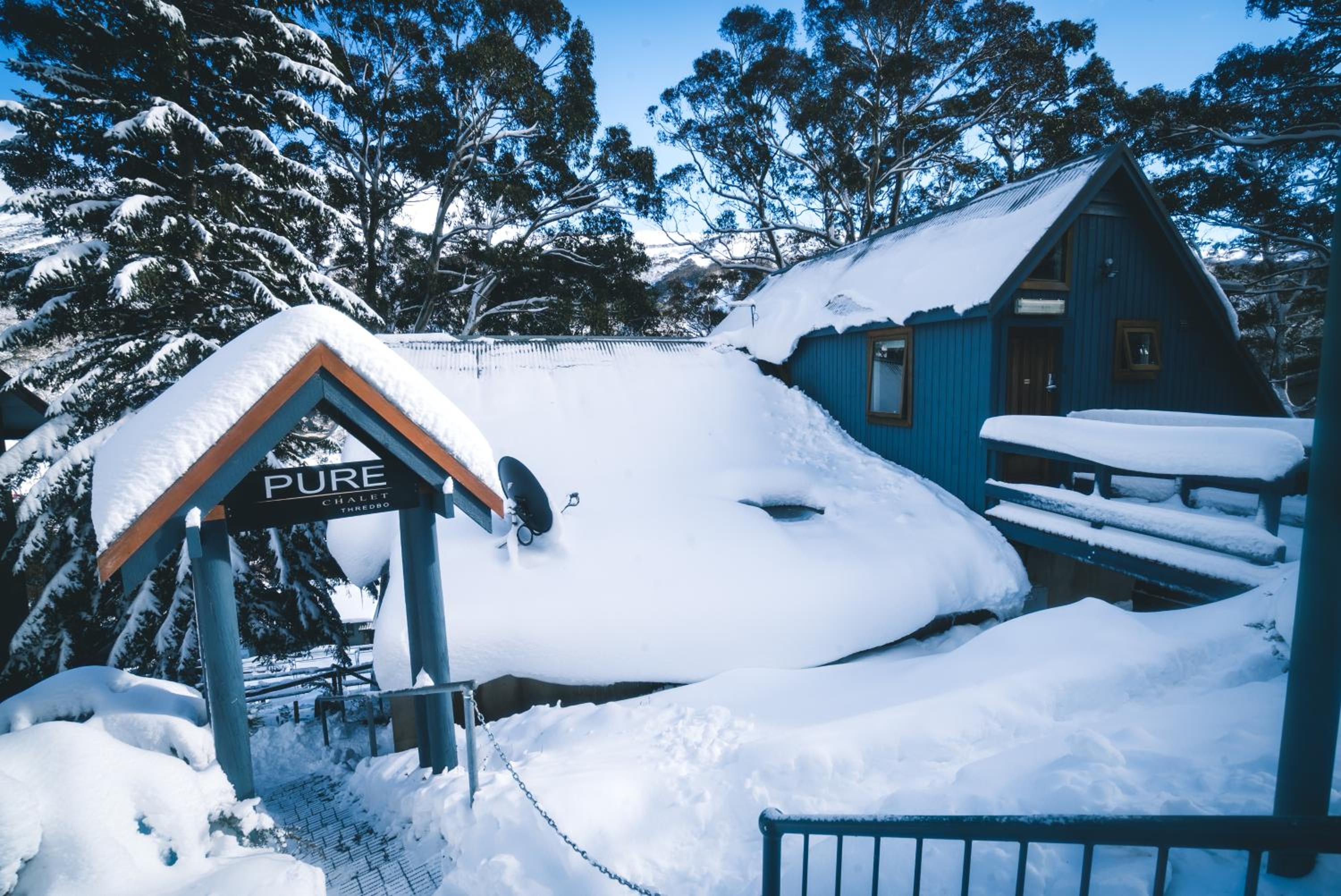Hotel Pure Chalet Thredbo - Image 1