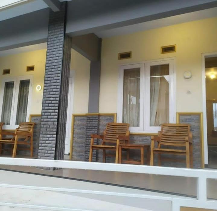 Bromo Otix Guest House view 2