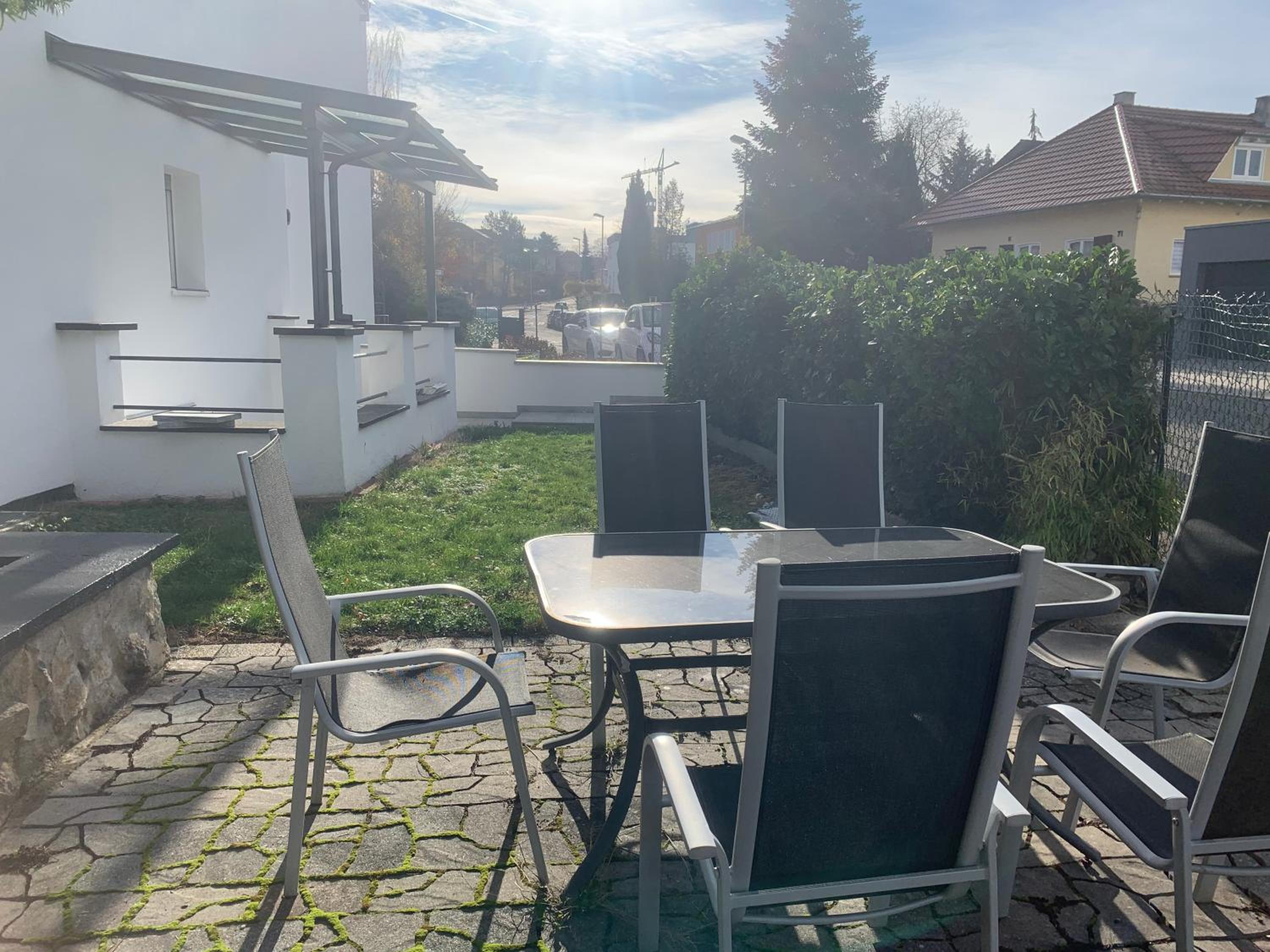 GOLDSTADT LOUNGE view 5