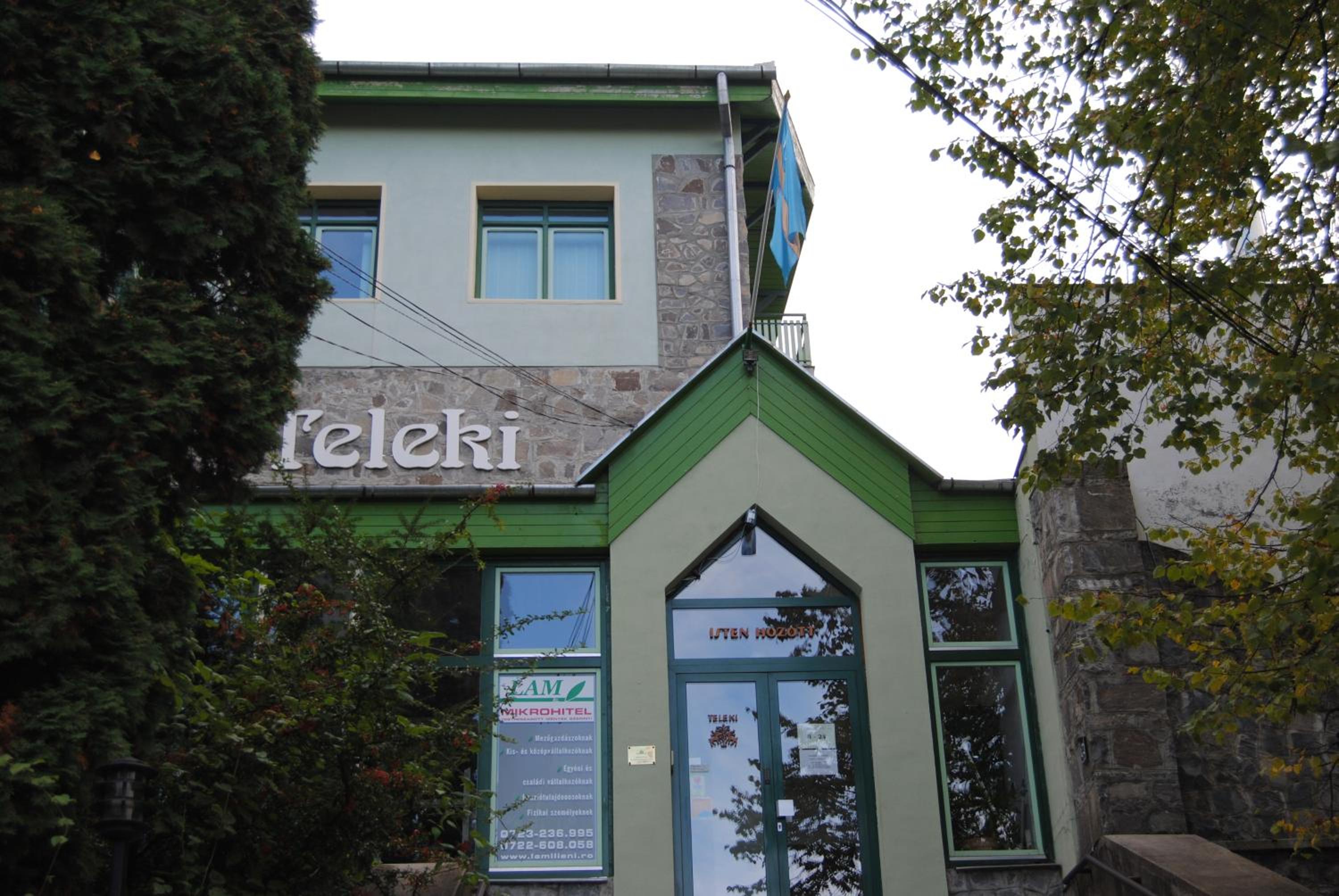 Photo 9