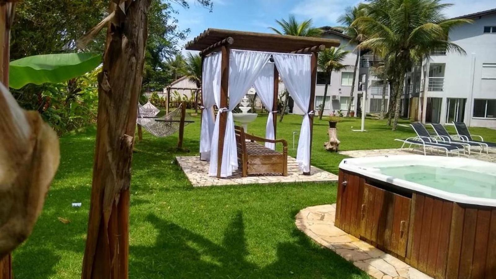 Casa Pé na Areia Condomínio fechado com piscina resort na Sununga - Ubatuba