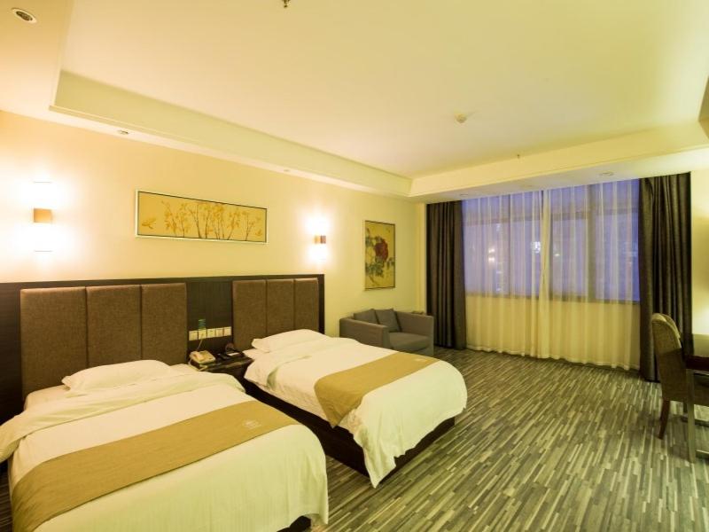 GreenTree Inn Jiangxi Yingtan Jiaotong Road Central Square Business Hotel - Property Image 14