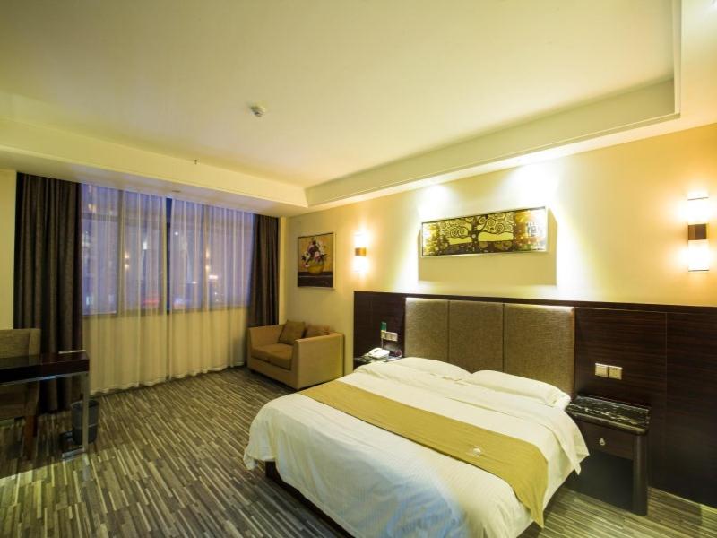 GreenTree Inn Jiangxi Yingtan Jiaotong Road Central Square Business Hotel - Property Image 17
