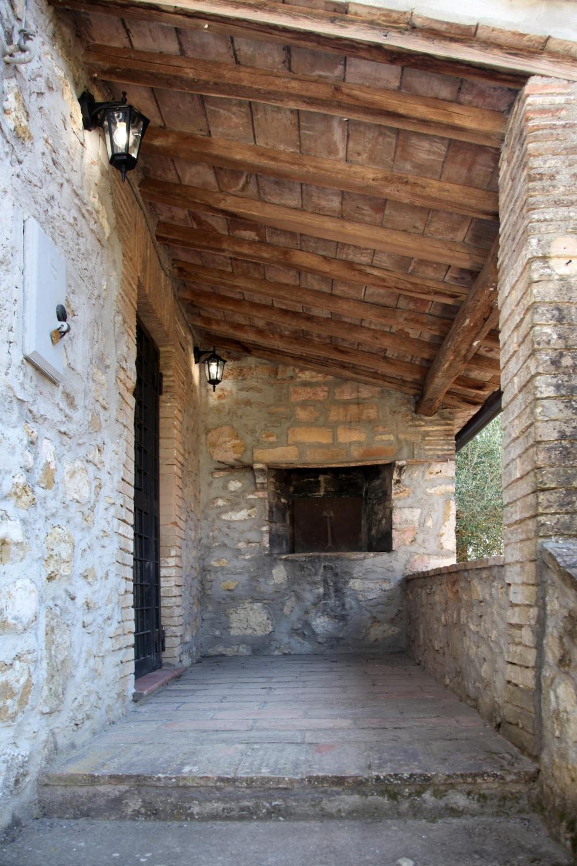 Photo 26