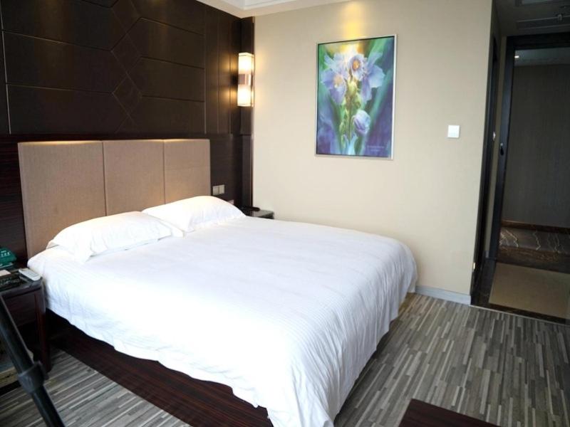 GreenTree Inn Jiangxi Yingtan Jiaotong Road Central Square Business Hotel - Property Image 20
