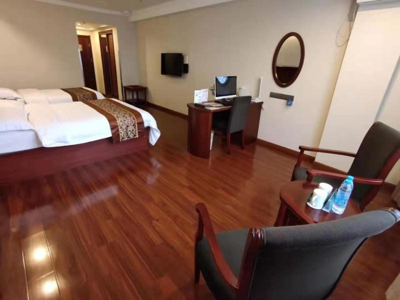 Jiading Vacations - GreenTree Inn Shanghai Jiading Dazhong International Auto City Business Hotel - Property Image 6