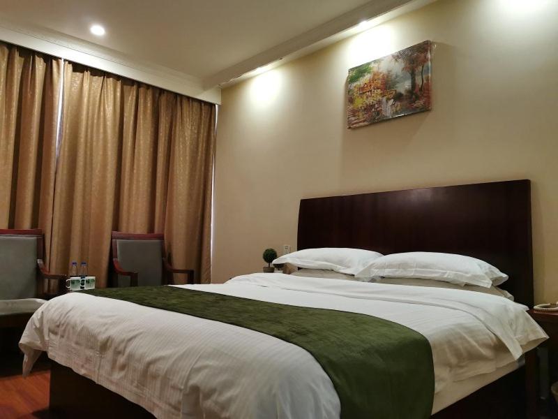 Songjiang Vacations - GreenTree Inn ShangHai Car Piers Studio Express Hotel - Property Image 10