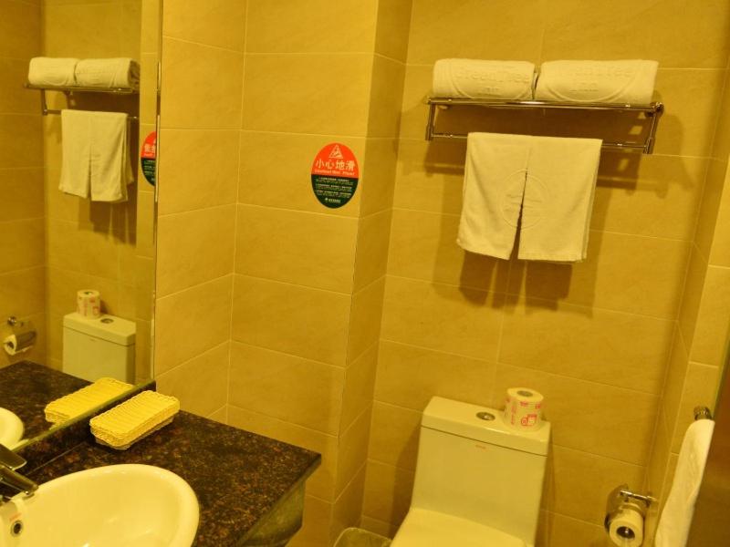 Jiading Vacations - GreenTree Inn Shanghai Jiading Dazhong International Auto City Business Hotel - Property Image 10