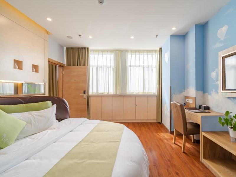Vatica AnHui HeFei Economic Development Zone Hefei University of Technology North Gate Hotel