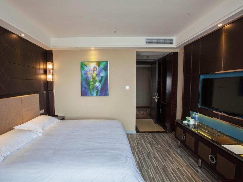 GreenTree Inn Jiangxi Yingtan Jiaotong Road Central Square Business Hotel - Property Image 56