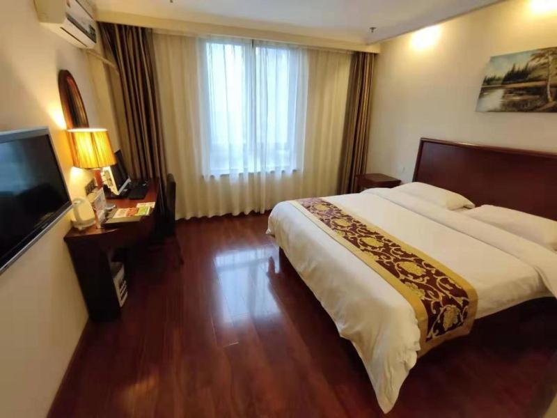 Jiading Vacations - GreenTree Inn Shanghai Jiading Dazhong International Auto City Business Hotel - Property Image 12