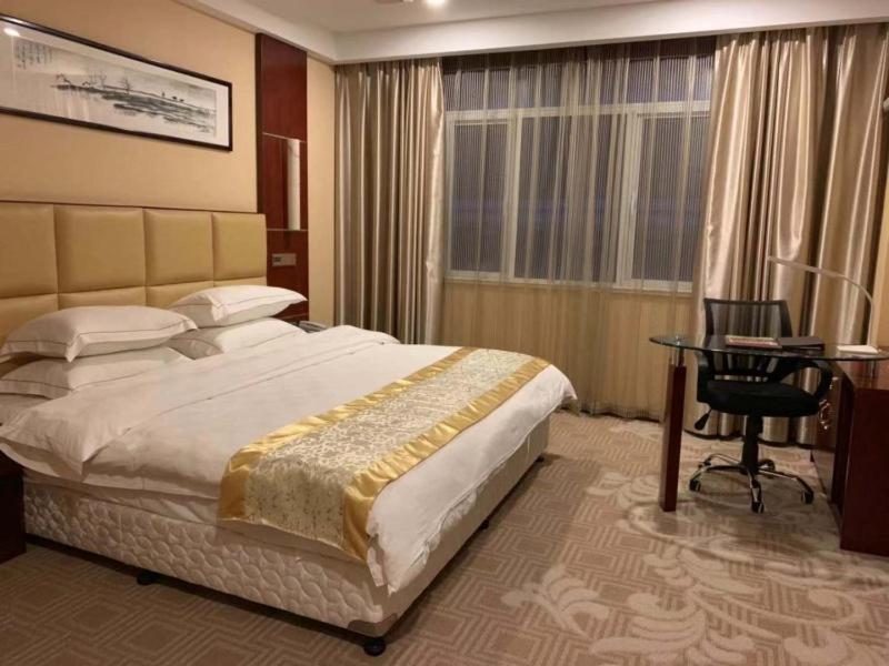 GreenTree Alliance Suzhou Taicang South Changchun Road Liuyuan Hotel