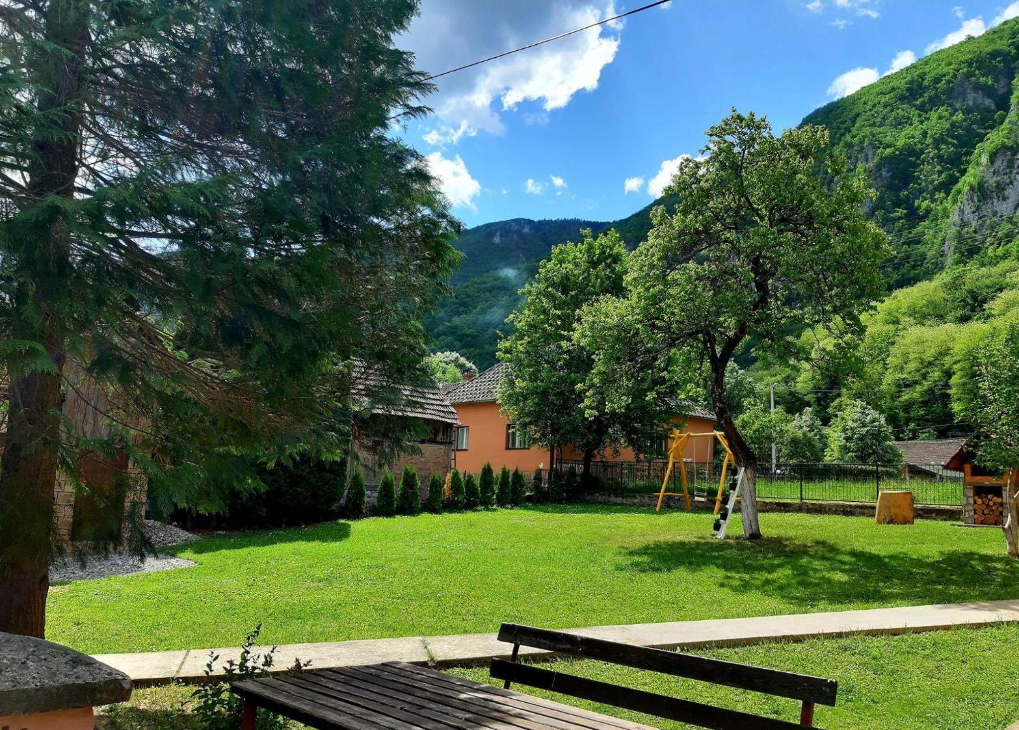 Photo 25