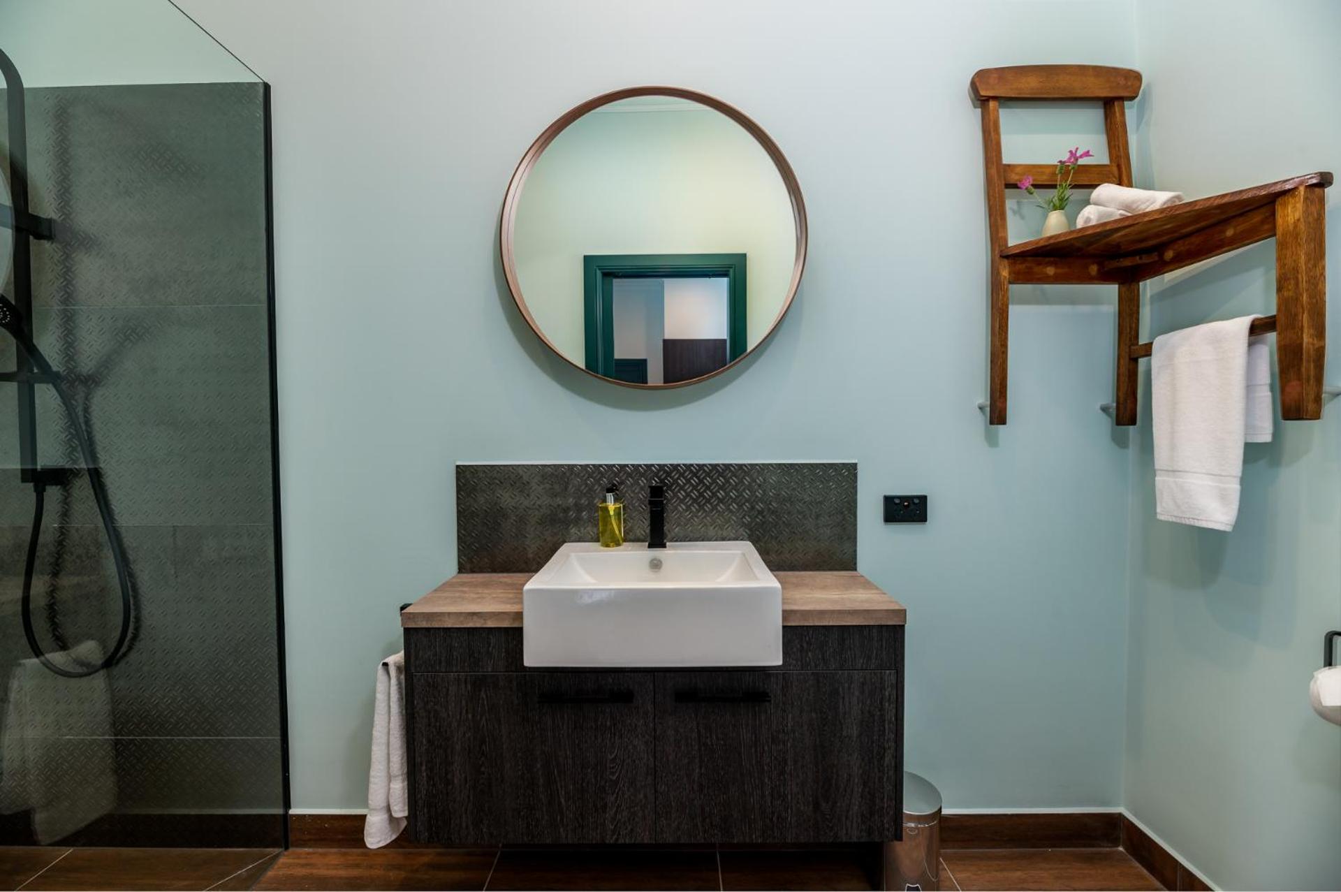 Tuck Inn Yarra Valley