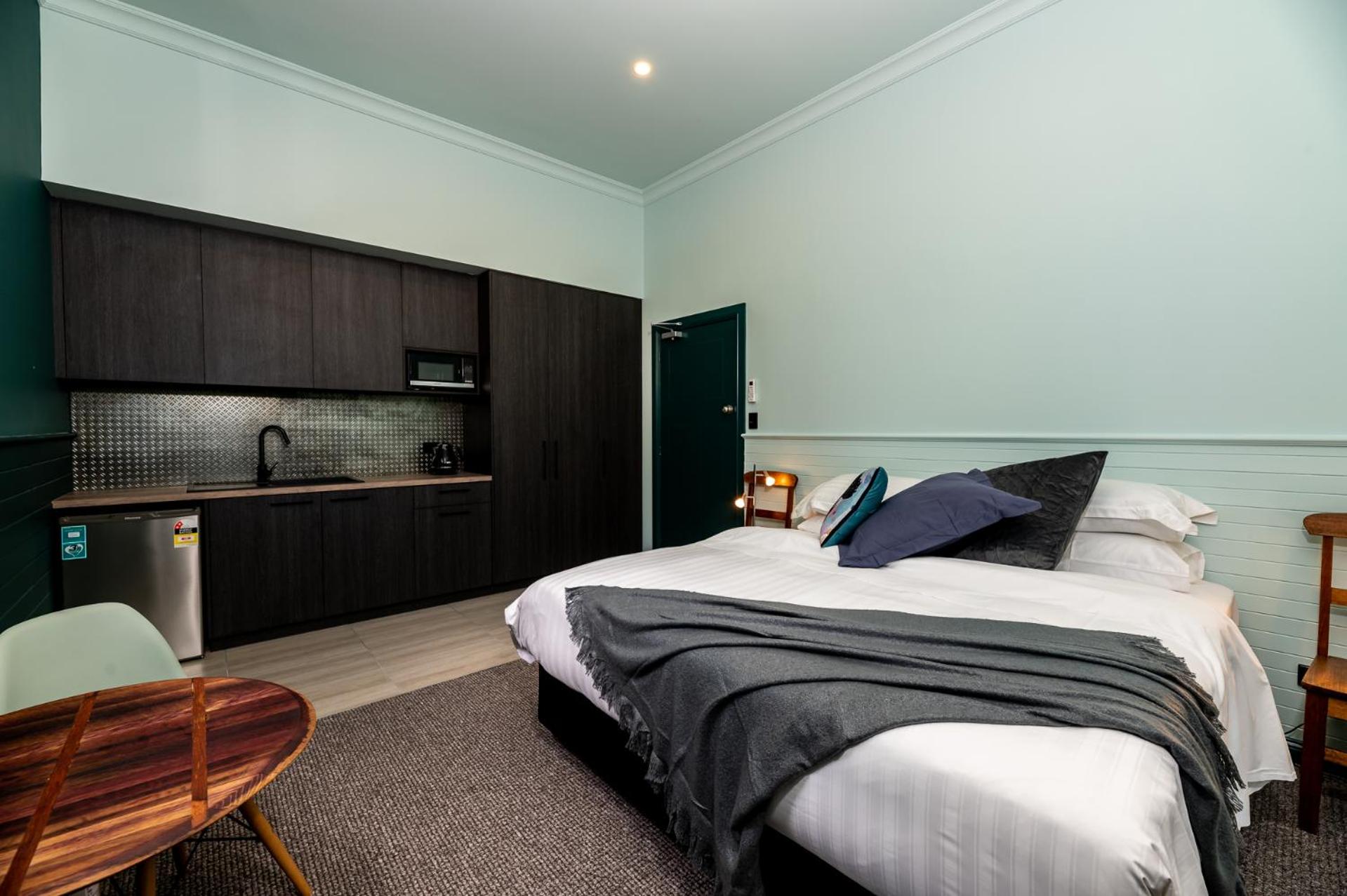 Tuck Inn Yarra Valley
