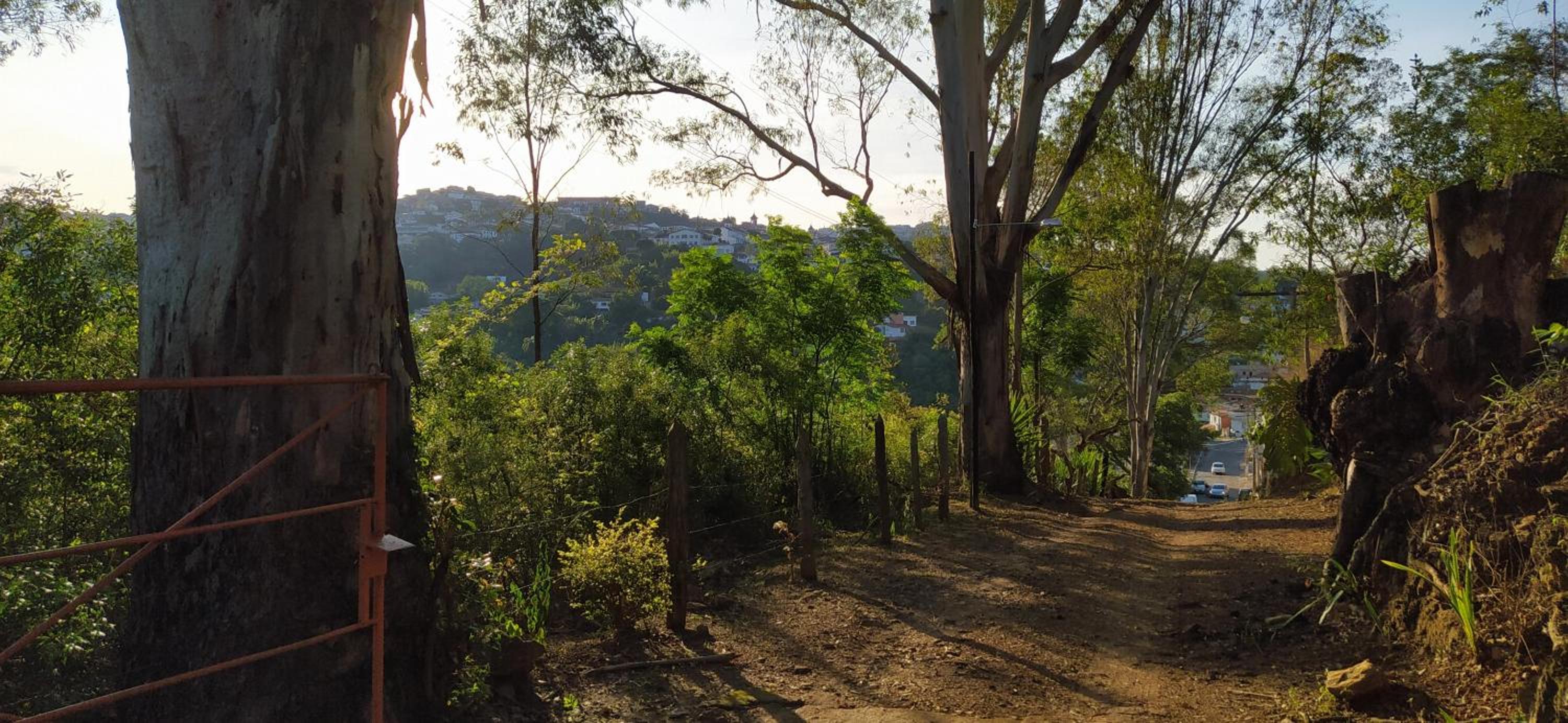 Camping São Pedro - Área de acampamento dentro de Diamantina view 2