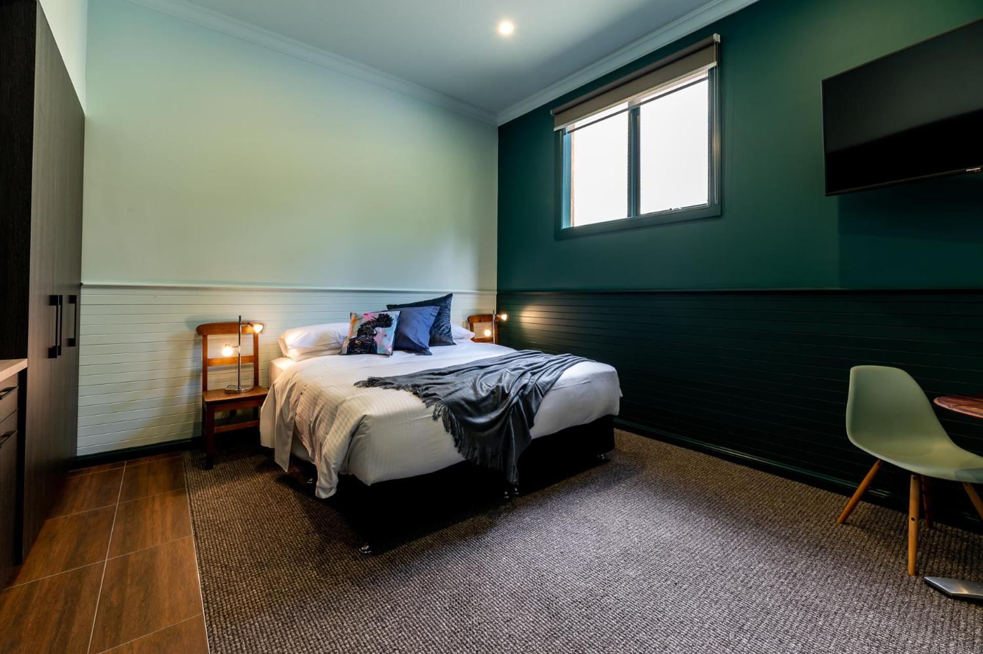 Tuck Inn Yarra Valley