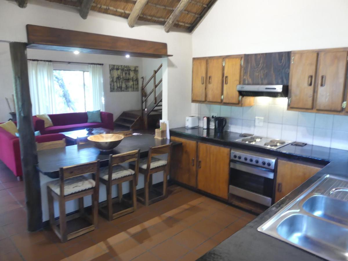 Luxury holidayhome in gated estate near Kruger Park and Golf view 5
