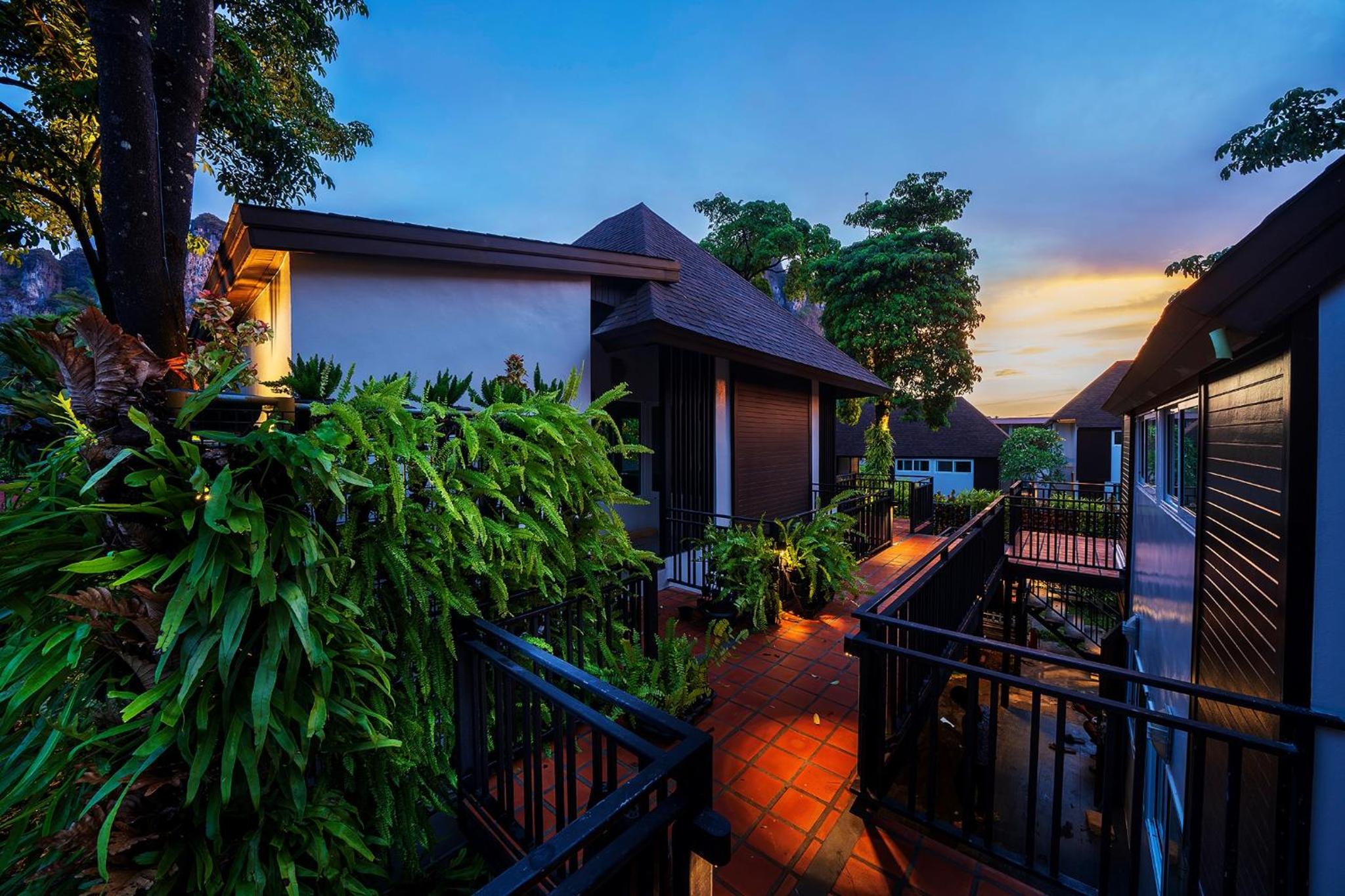 The Cliff Elegance Resort