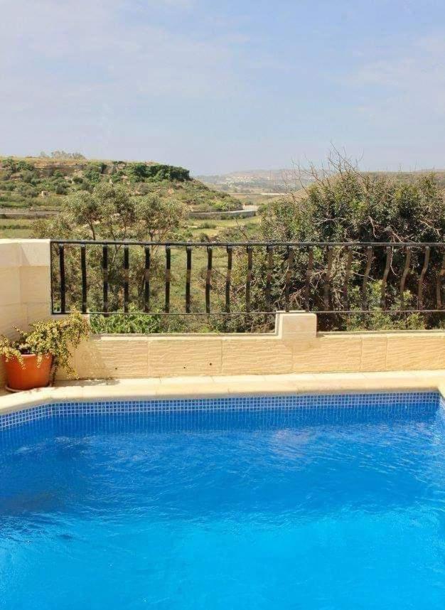 Sunsets Farmhouse, Nadur Gozo view 4