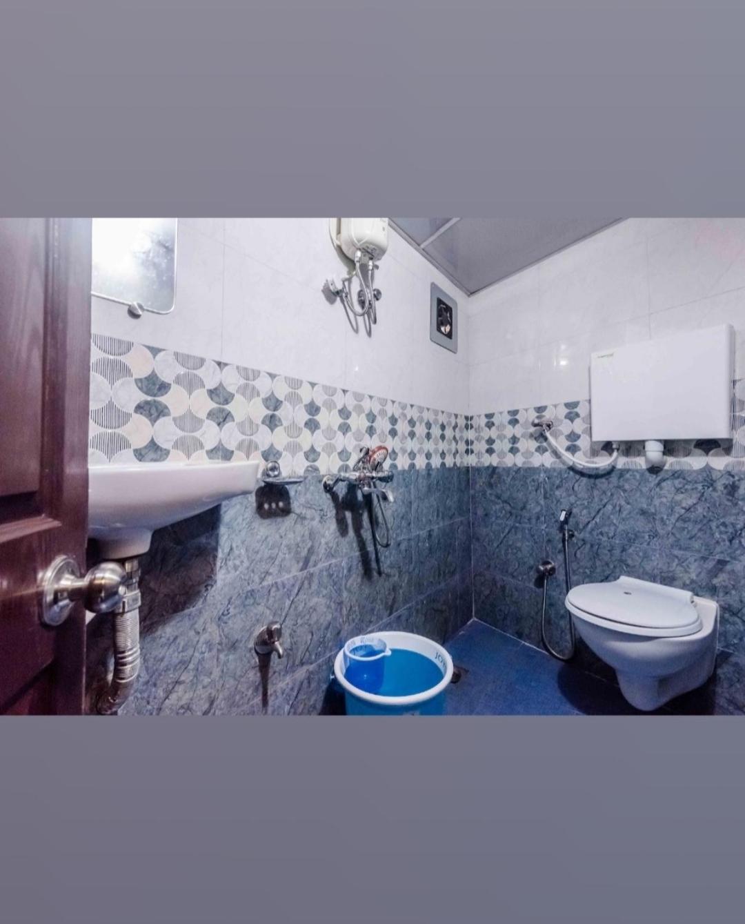 Awesome Dormitory Male Only view 3